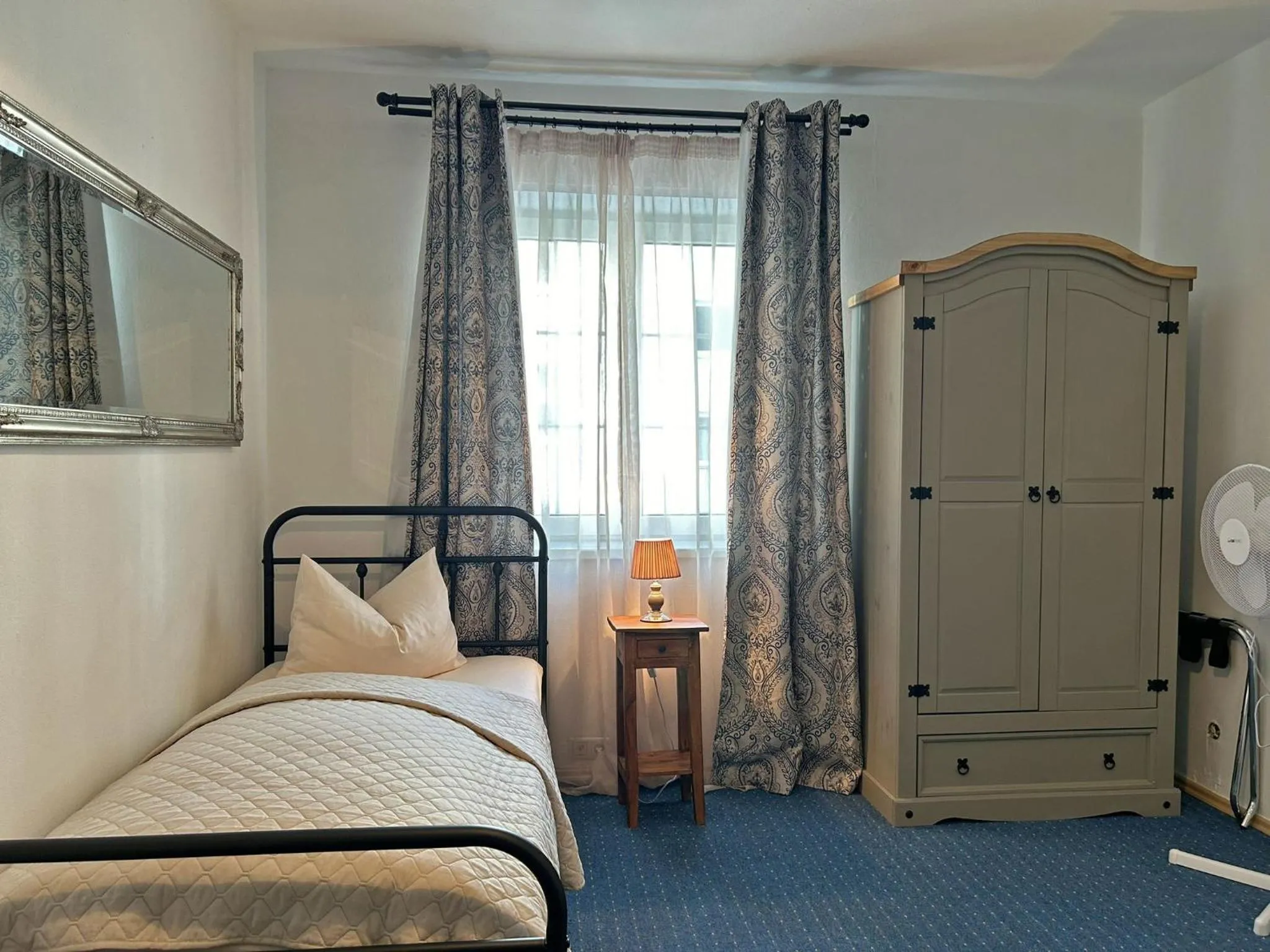 Bed in Hotel Mariahilf München