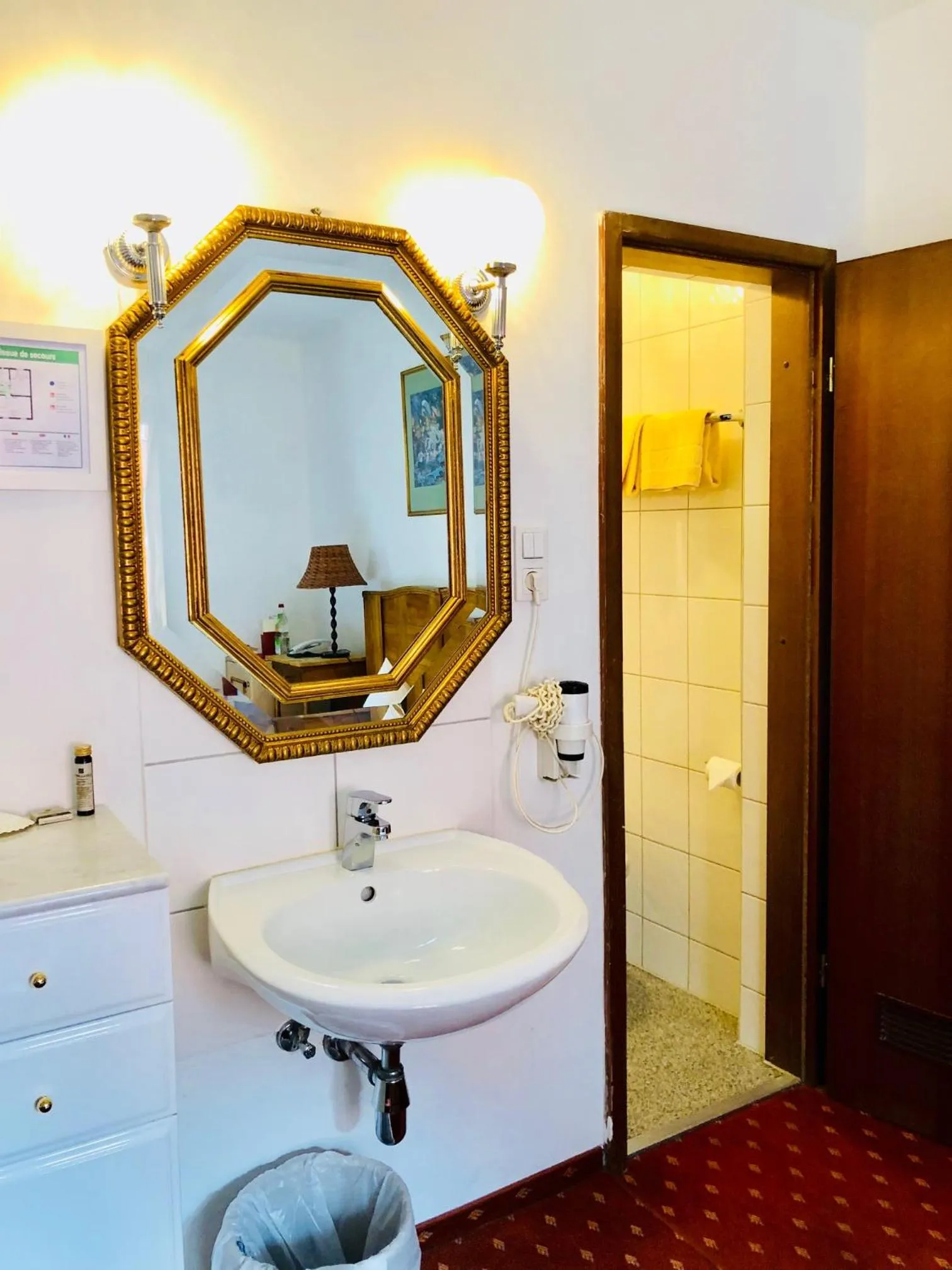 Bathroom in Hotel Mariahilf München