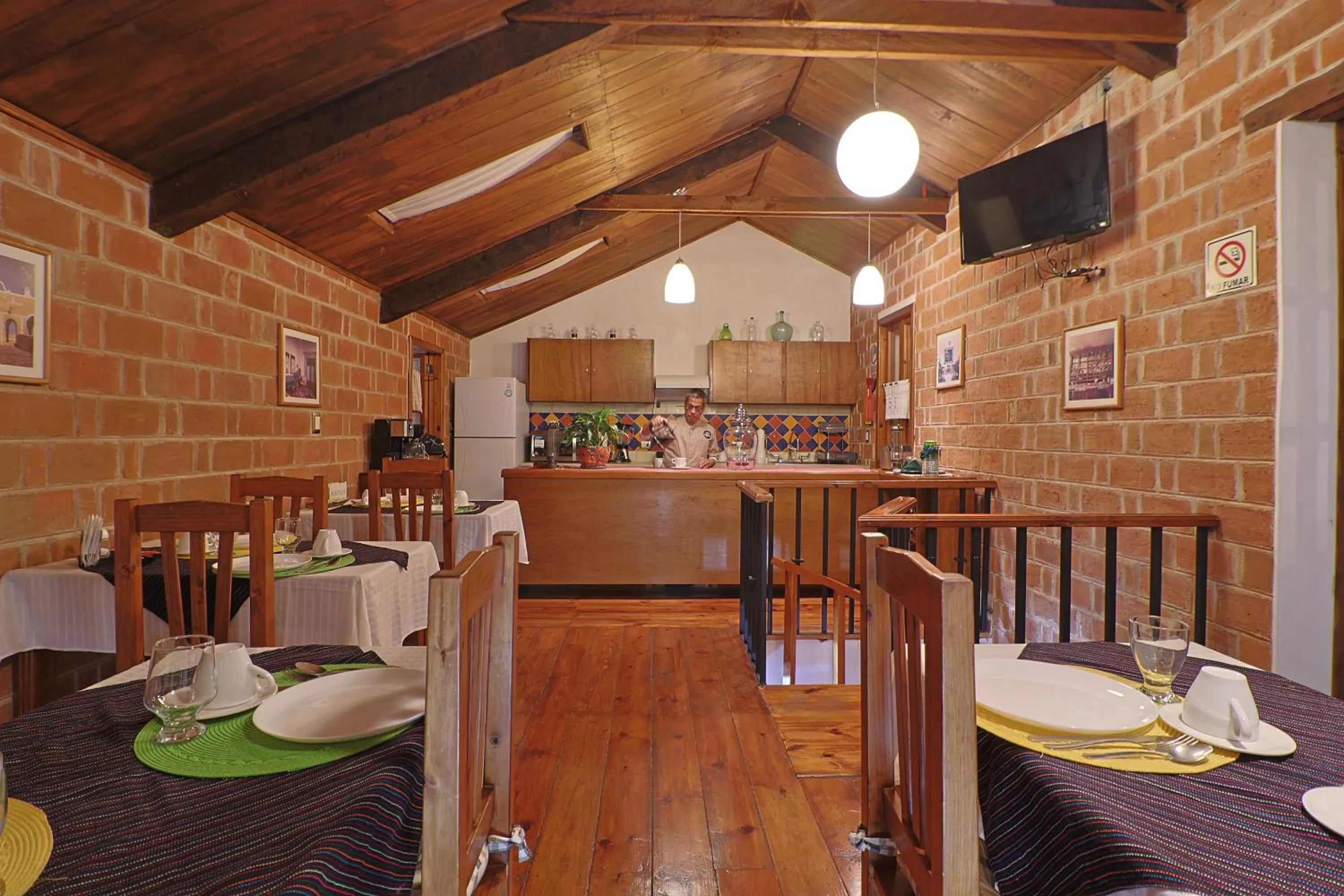 Restaurant/places to eat in Hotel El Zaguán Histórico