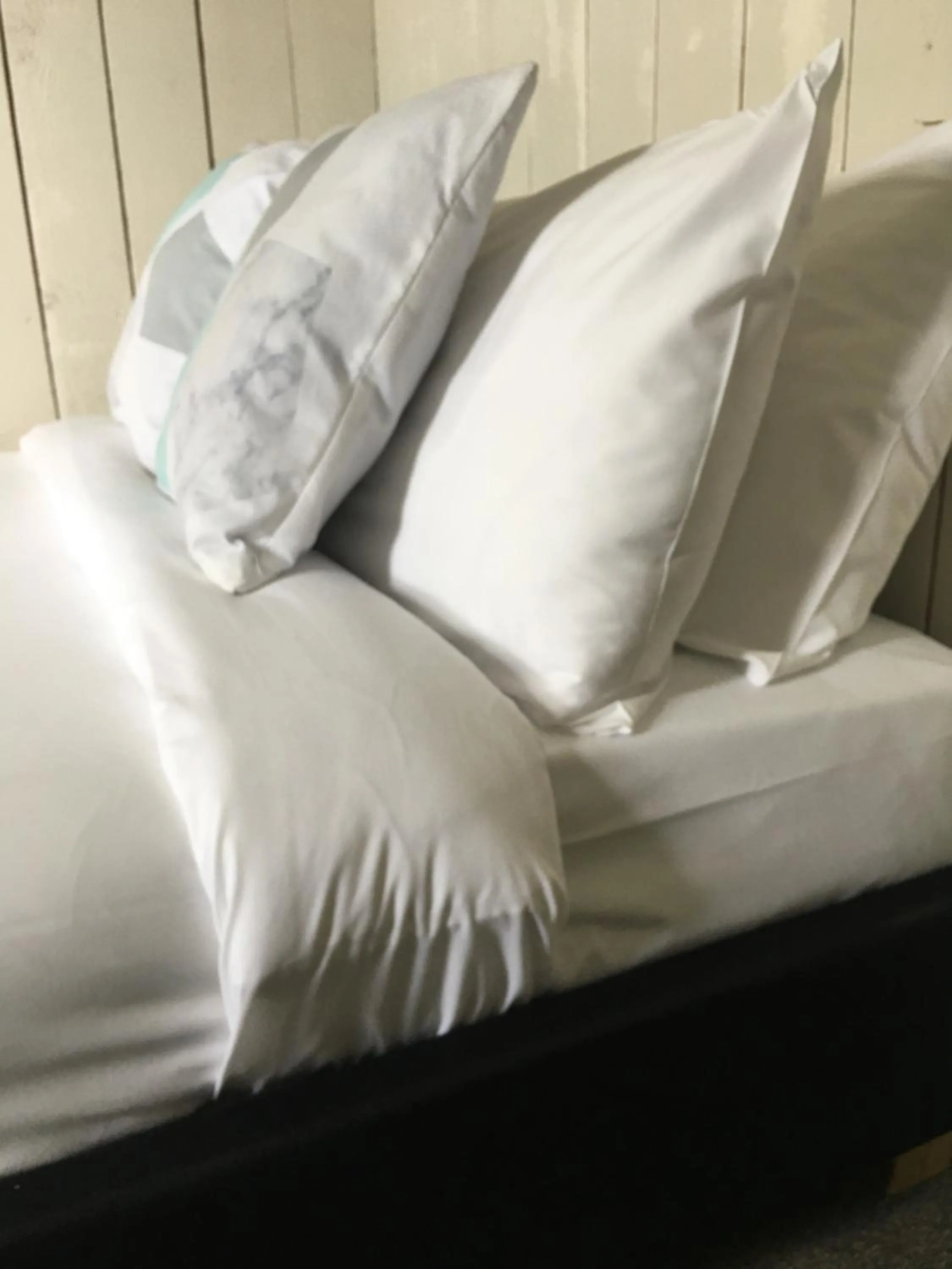 Bed in Snowman Lodge and Spa