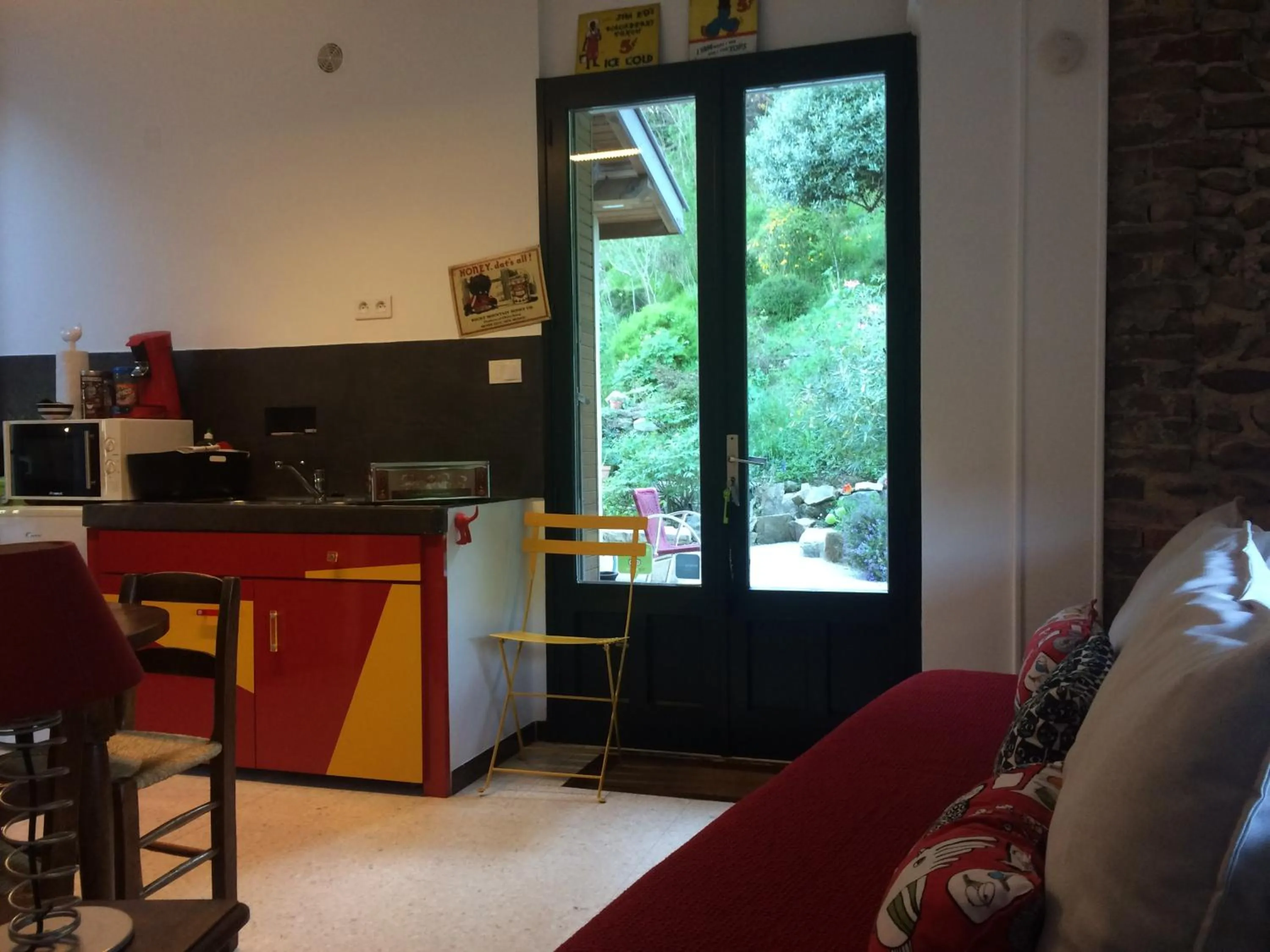 Dining area in Chez L'Antiquaire
