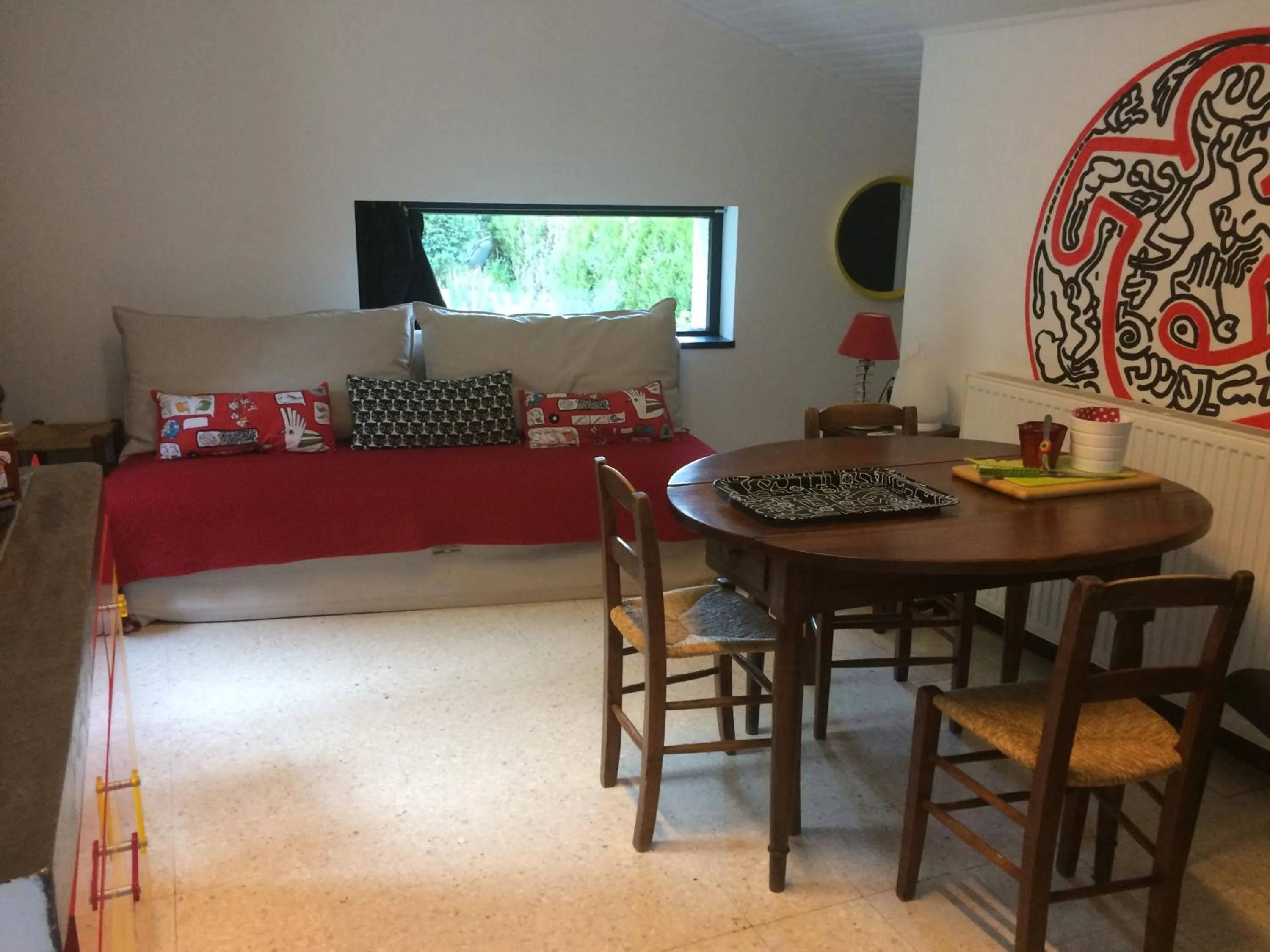 Dining area in Chez L'Antiquaire