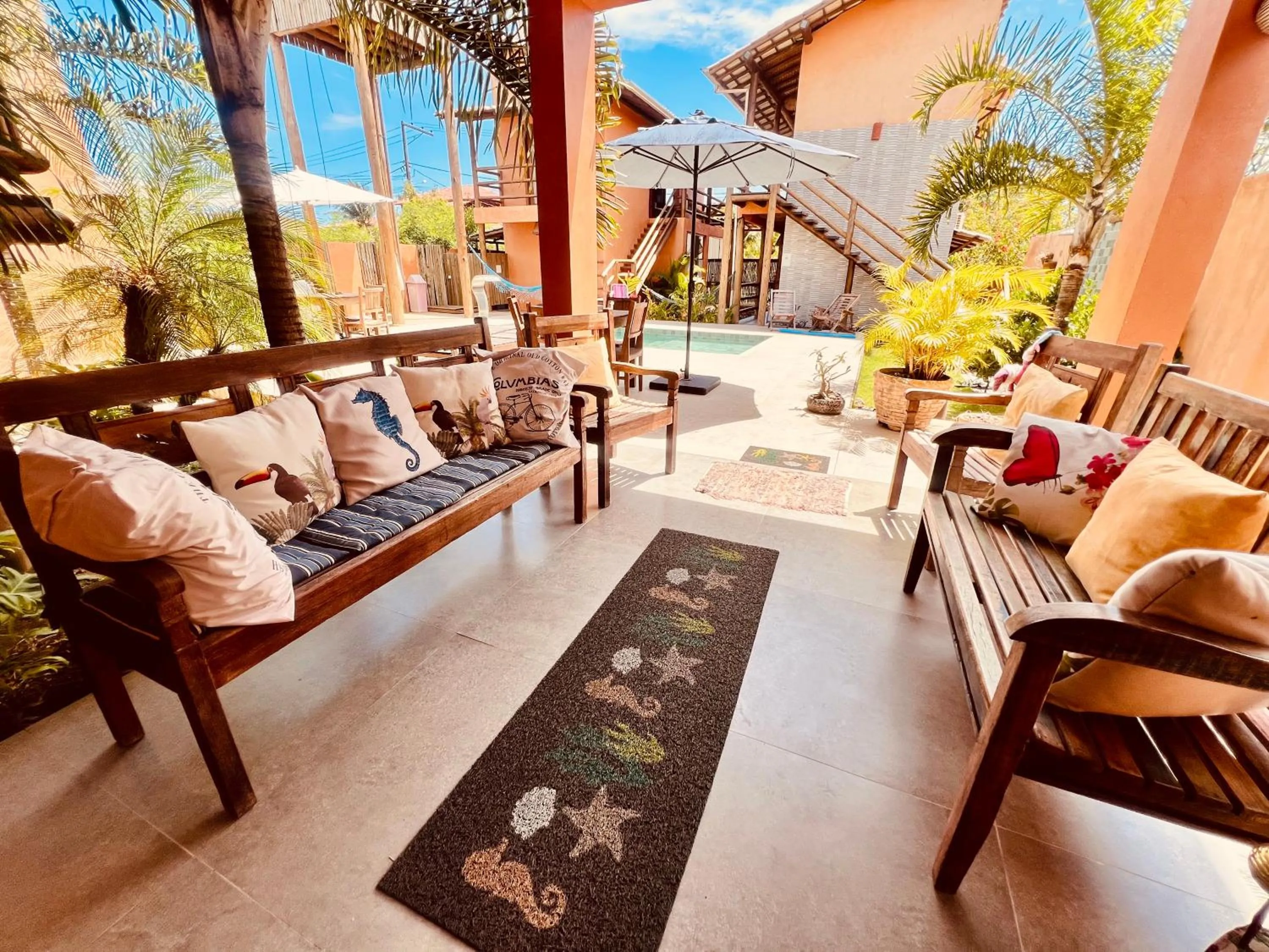 Communal lounge/ TV room in Pousada Vila dos Corais - Taipu de Fora