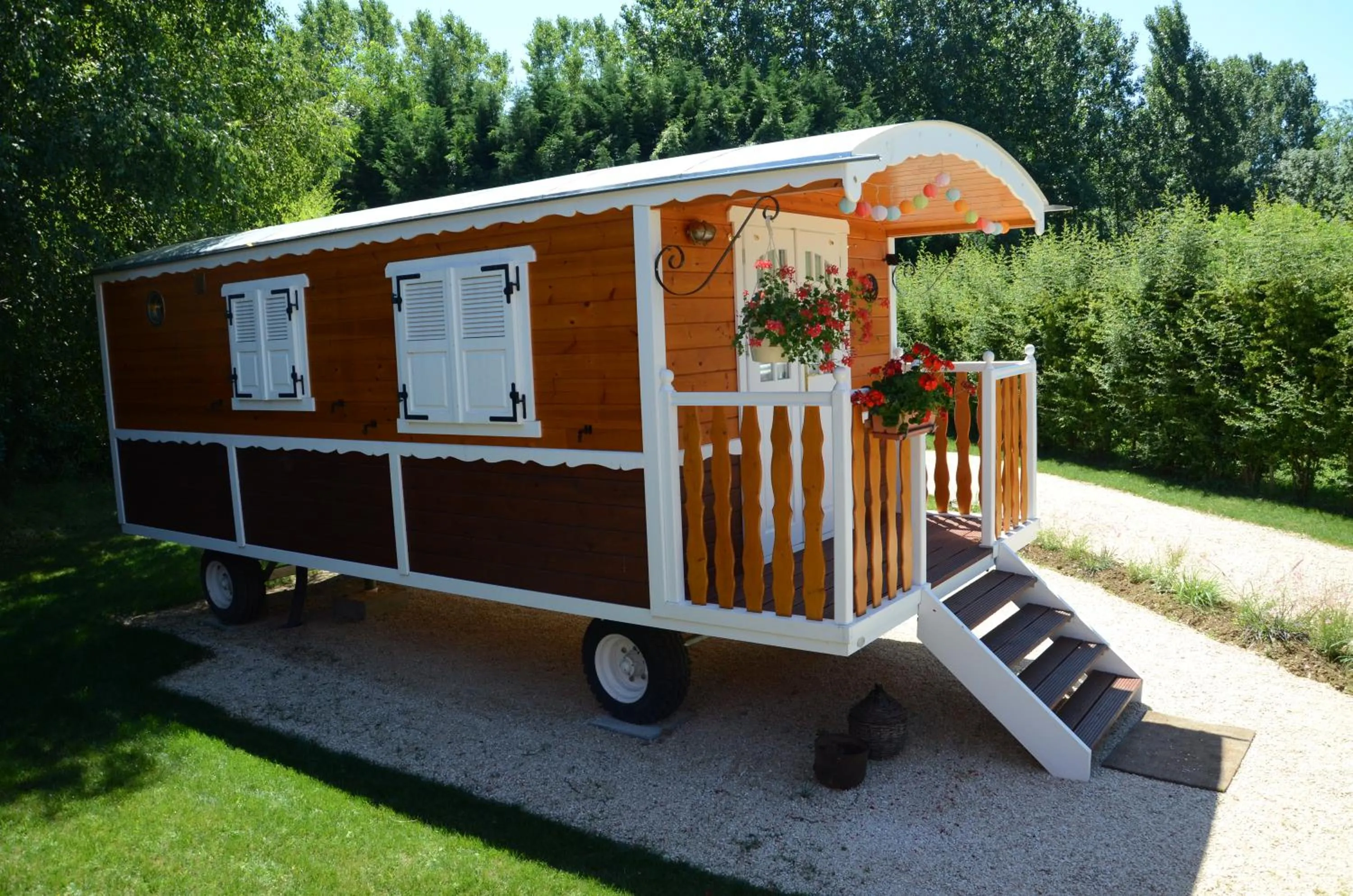 Garden in Logis Hôtel-Restaurant Le Relais