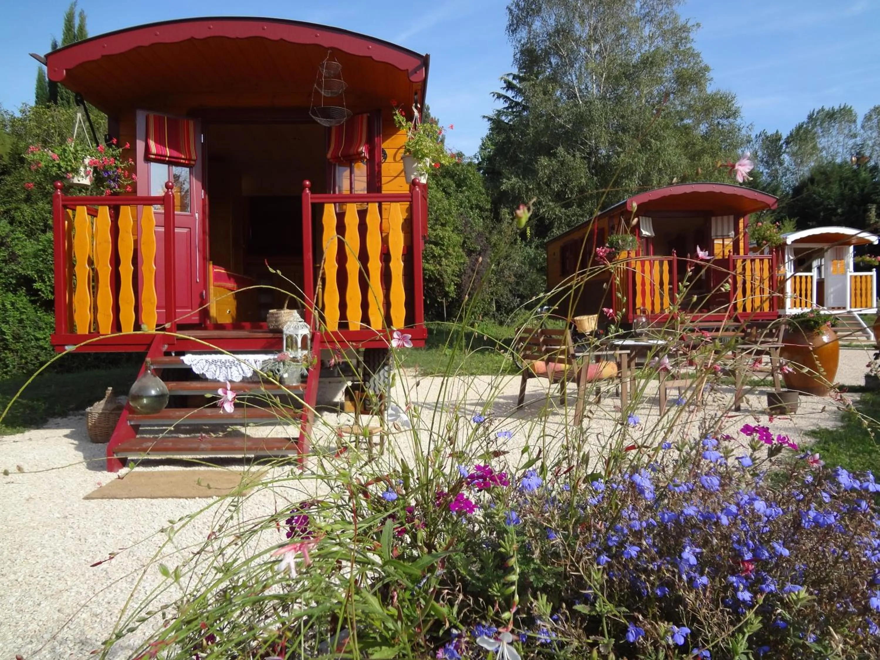 Spring in Logis Hôtel-Restaurant Le Relais