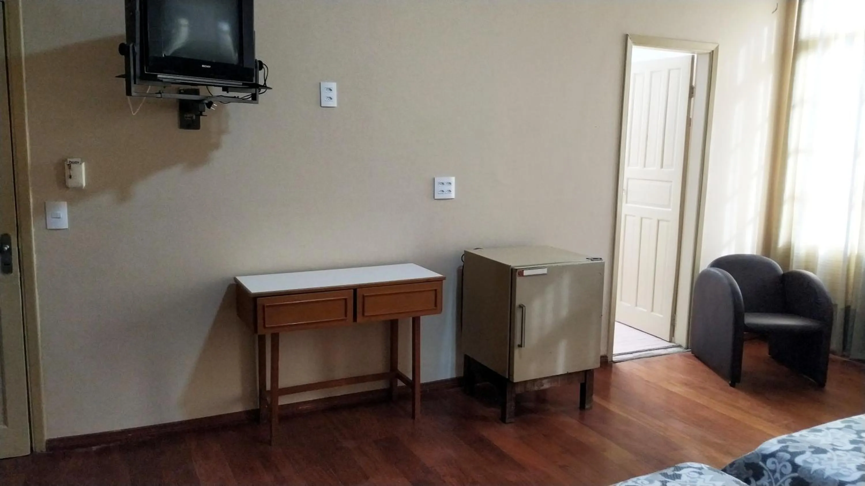 Photo of the whole room in Hotel Itamarati