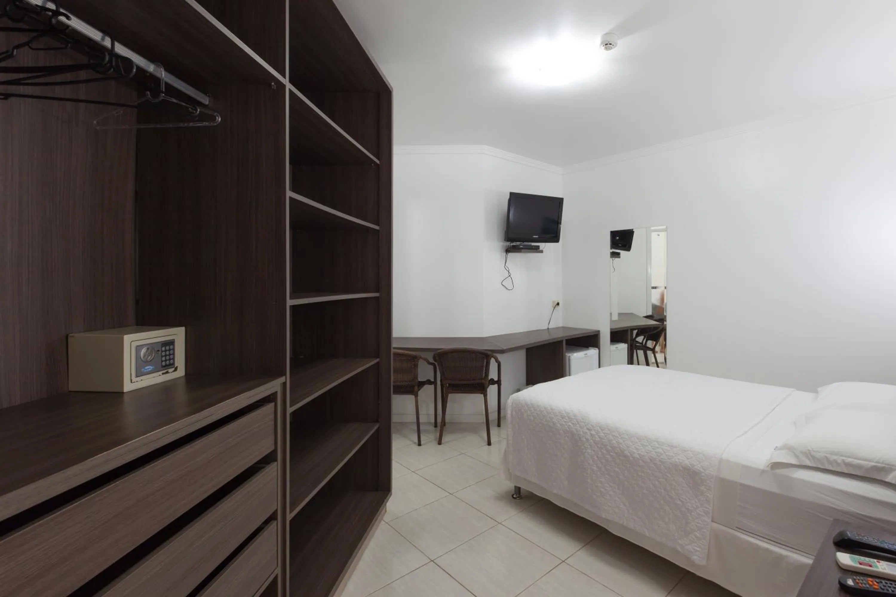 Photo of the whole room, Bed in Pousada Oásis de Mariscal