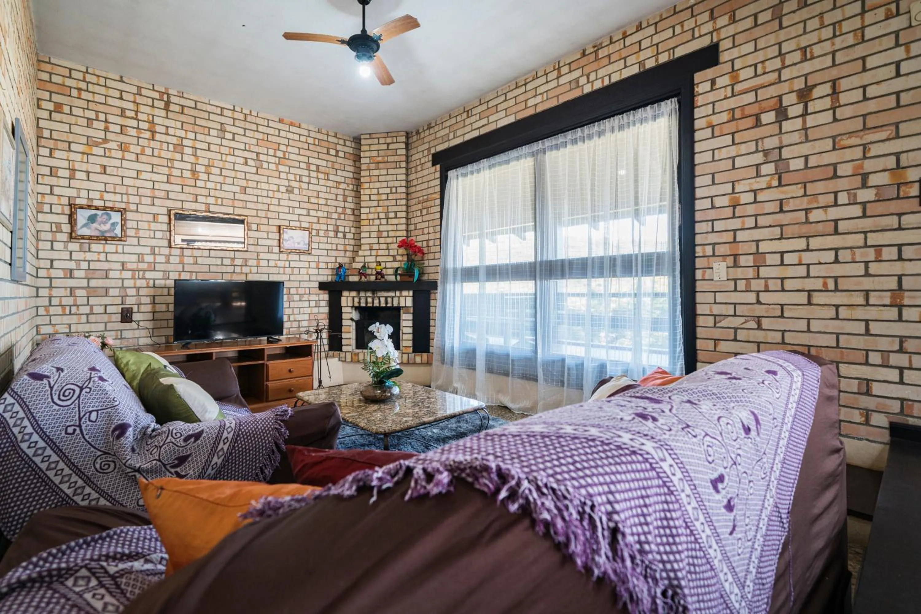Living room in Pousada Albacora