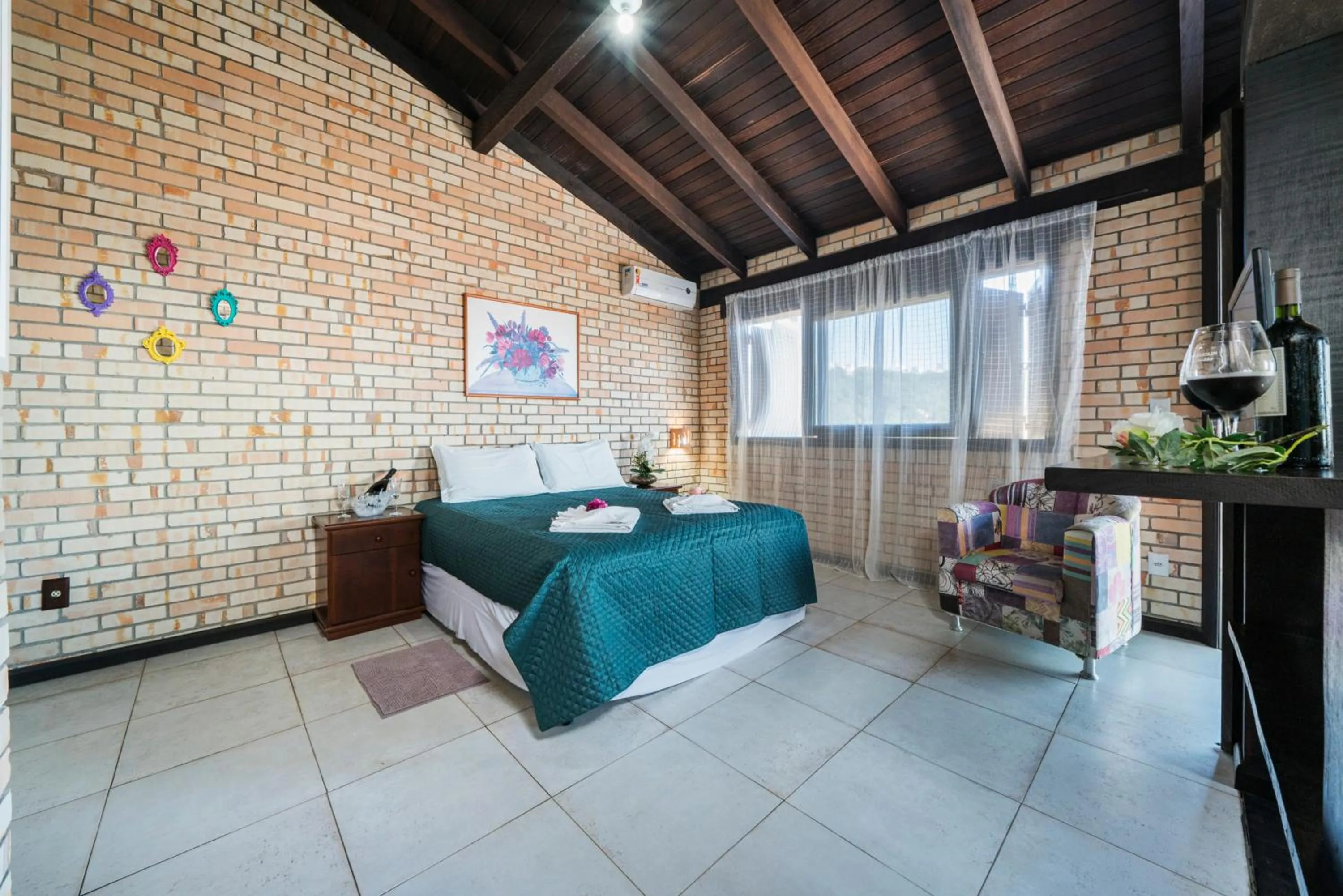 Balcony/Terrace, Bed in Pousada Albacora