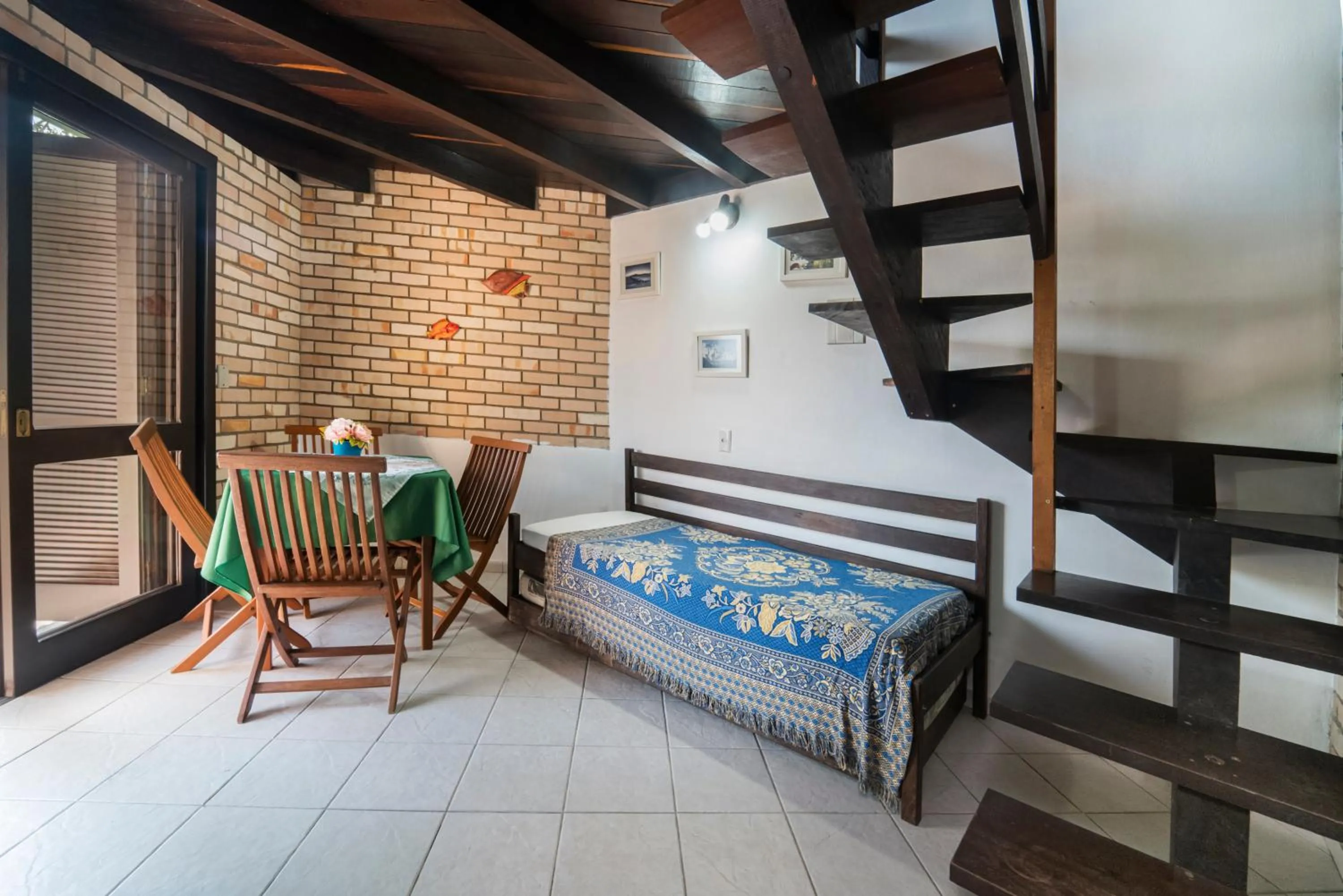 Seating area in Pousada Albacora