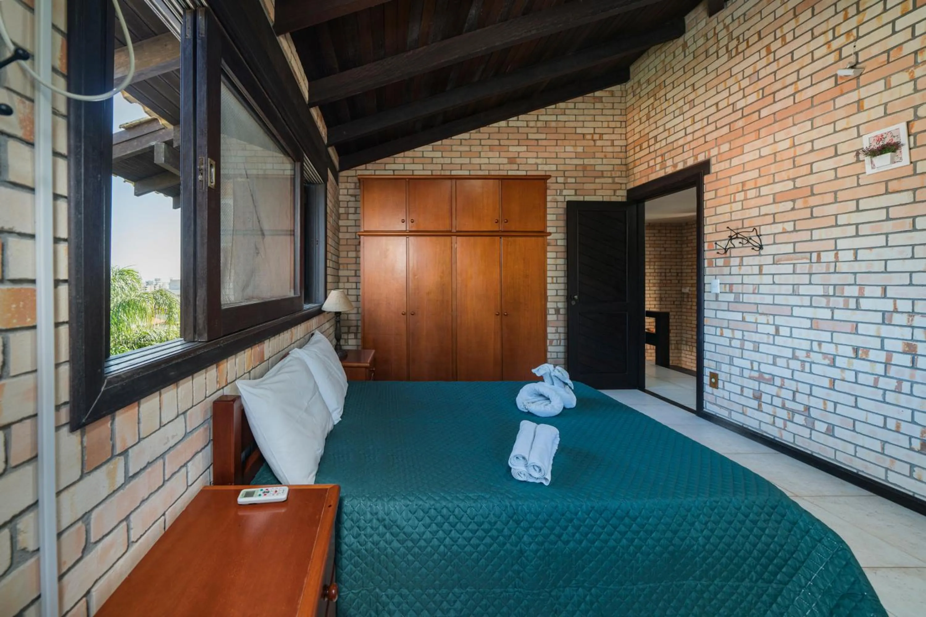 Photo of the whole room in Pousada Albacora