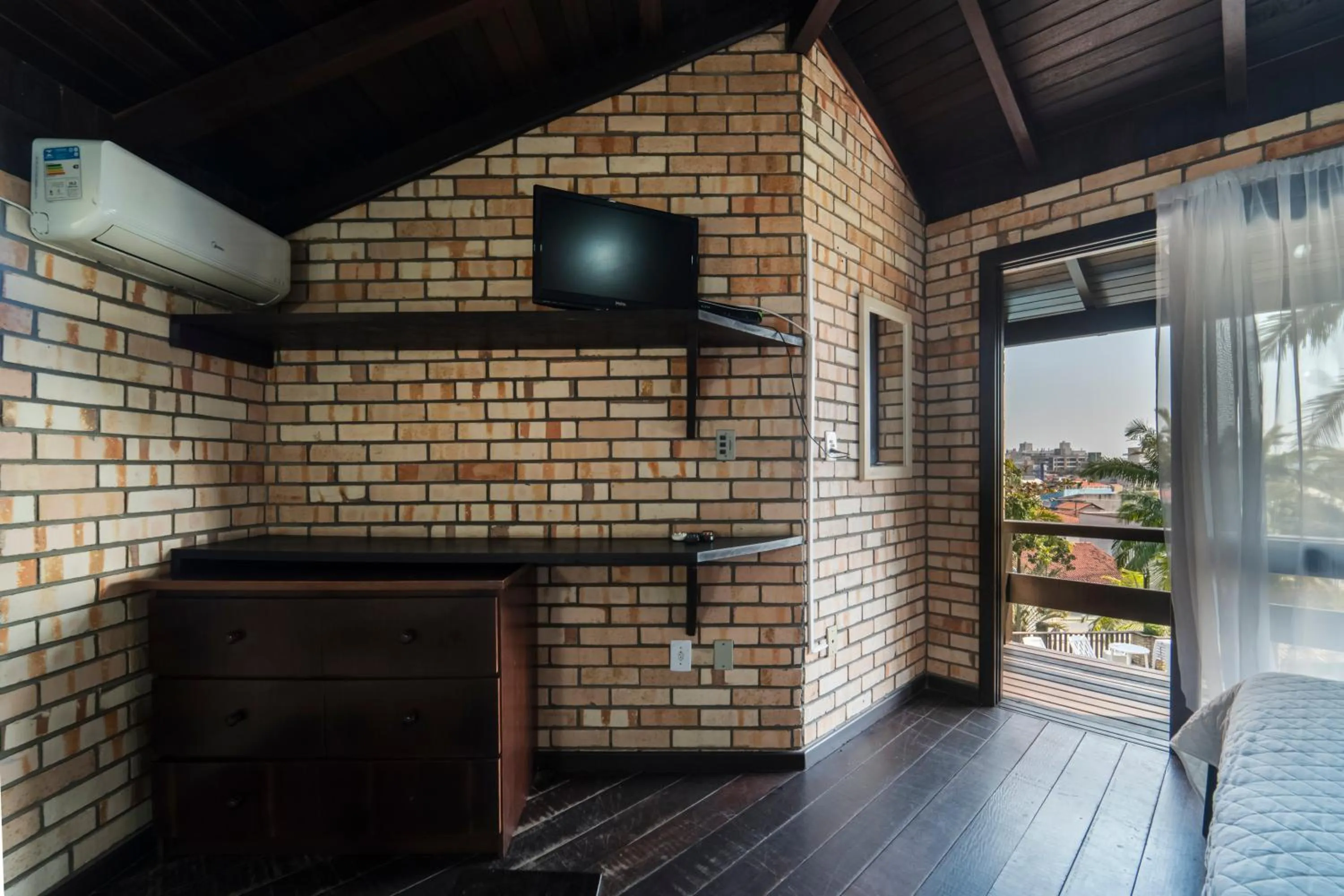 TV and multimedia in Pousada Albacora