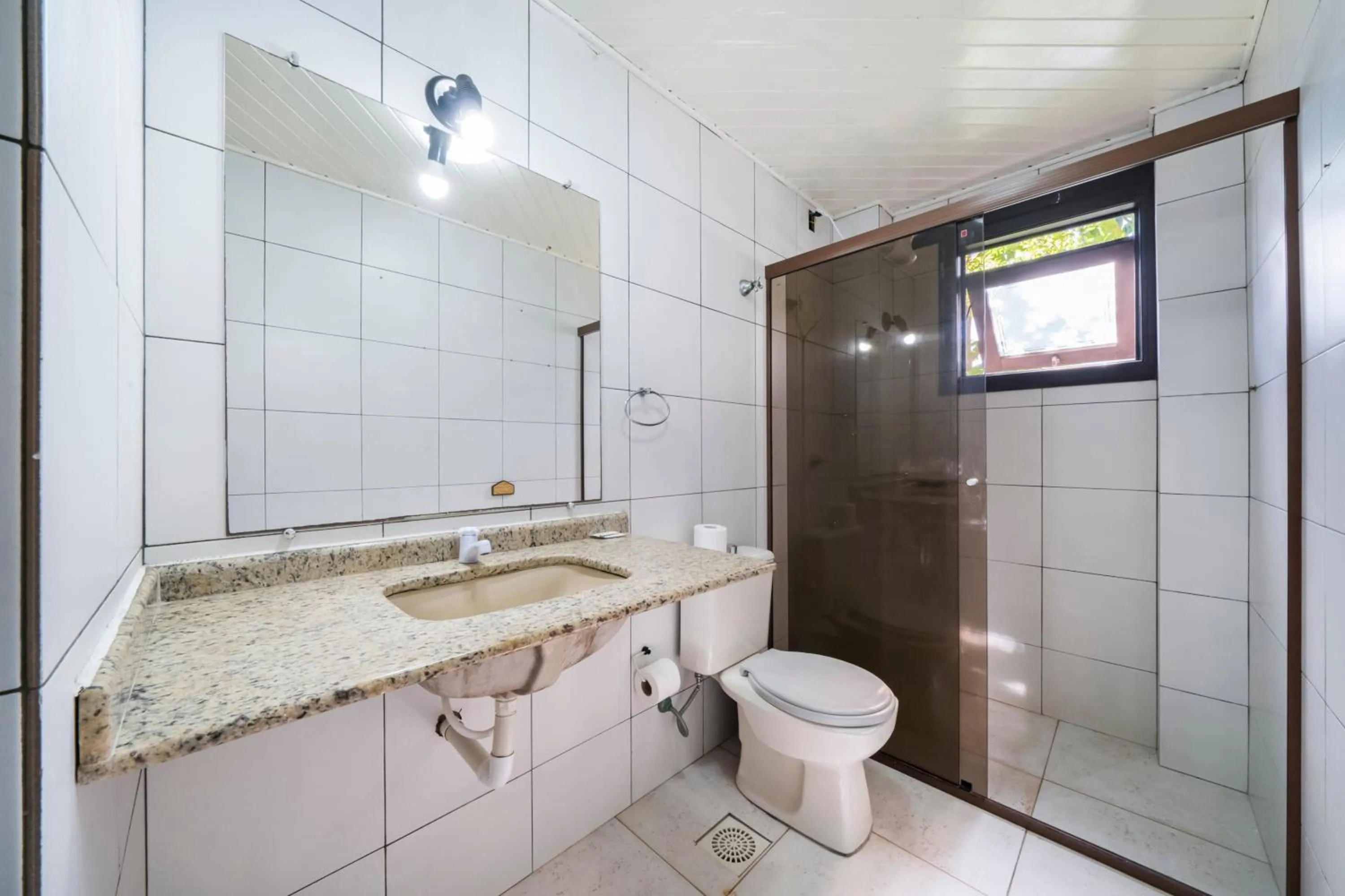 Bathroom in Pousada Albacora