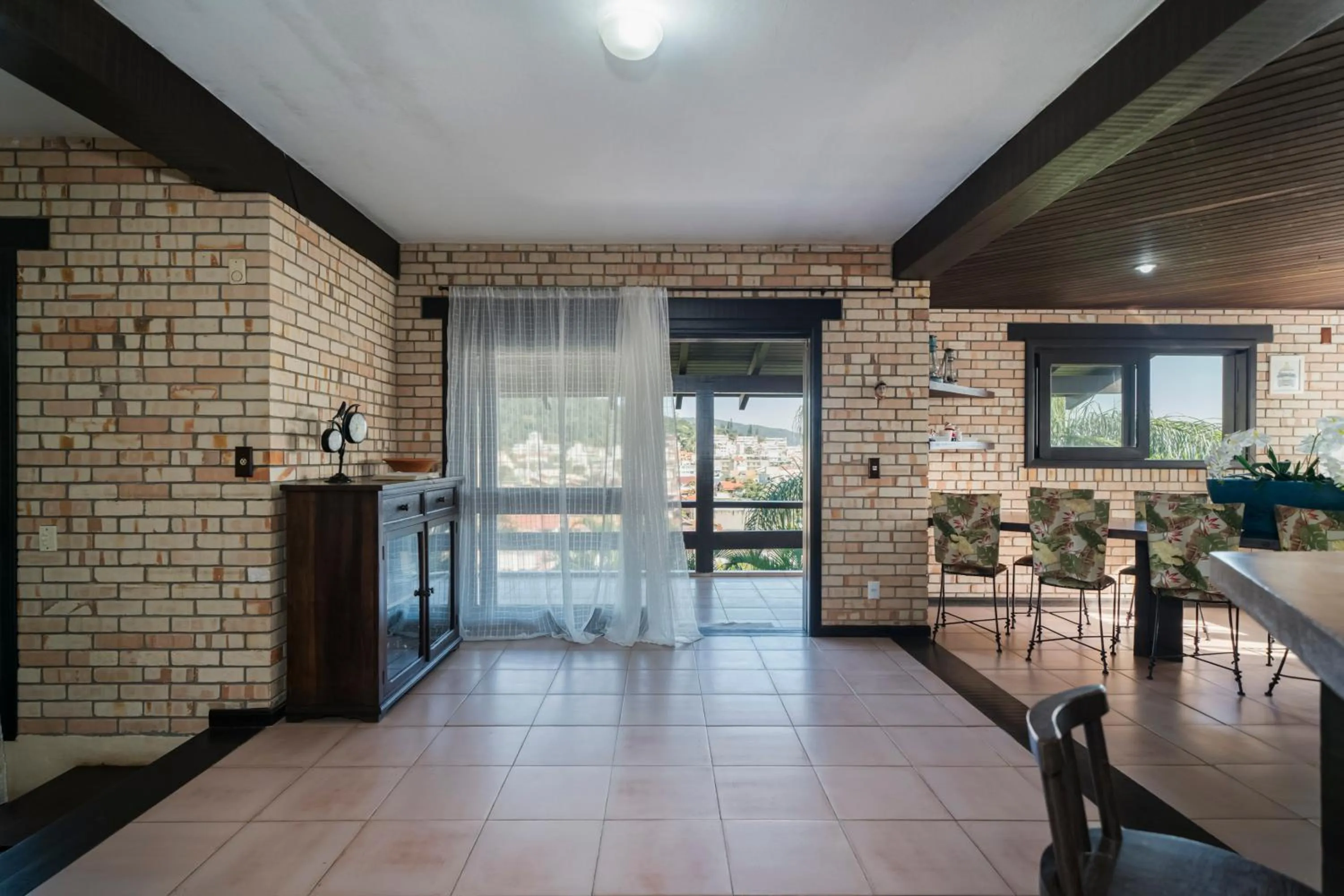 Seating area in Pousada Albacora