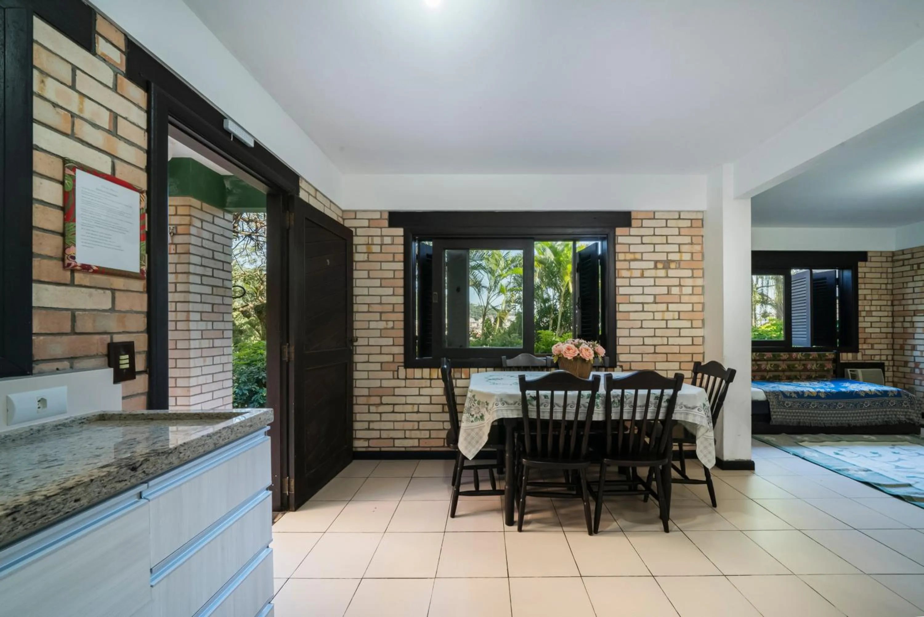 Dining area in Pousada Albacora