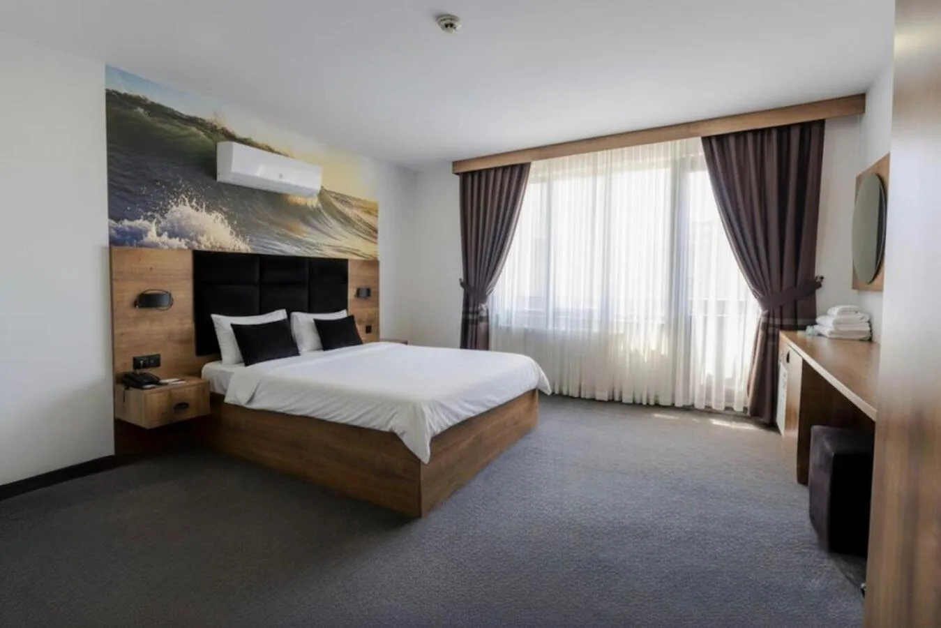 Bed in Acar Airport Hotel