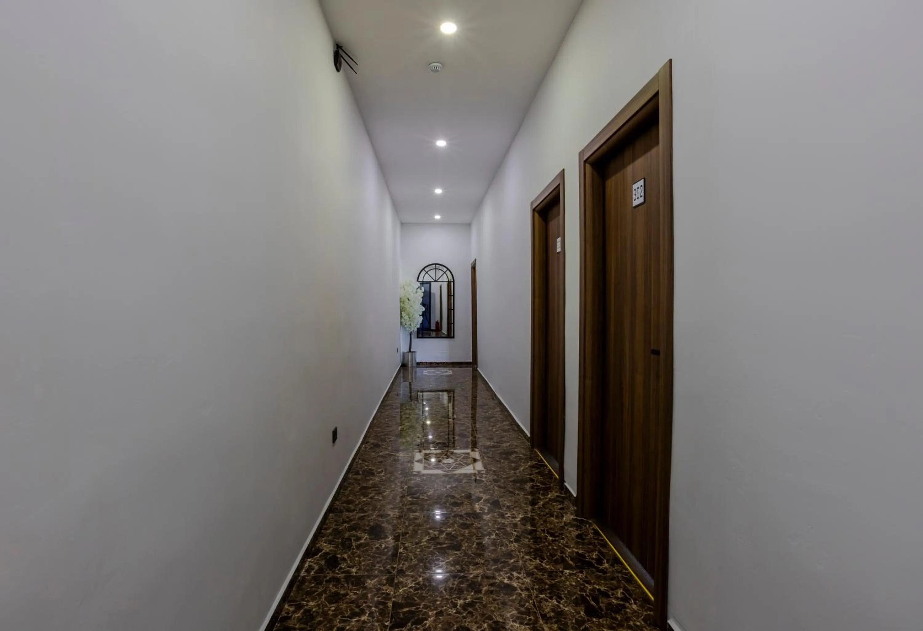 Decorative detail in Acar Airport Hotel