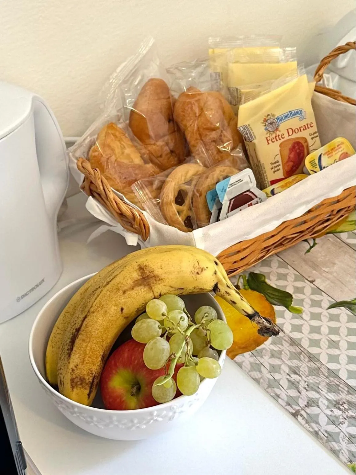 Breakfast in Garden House