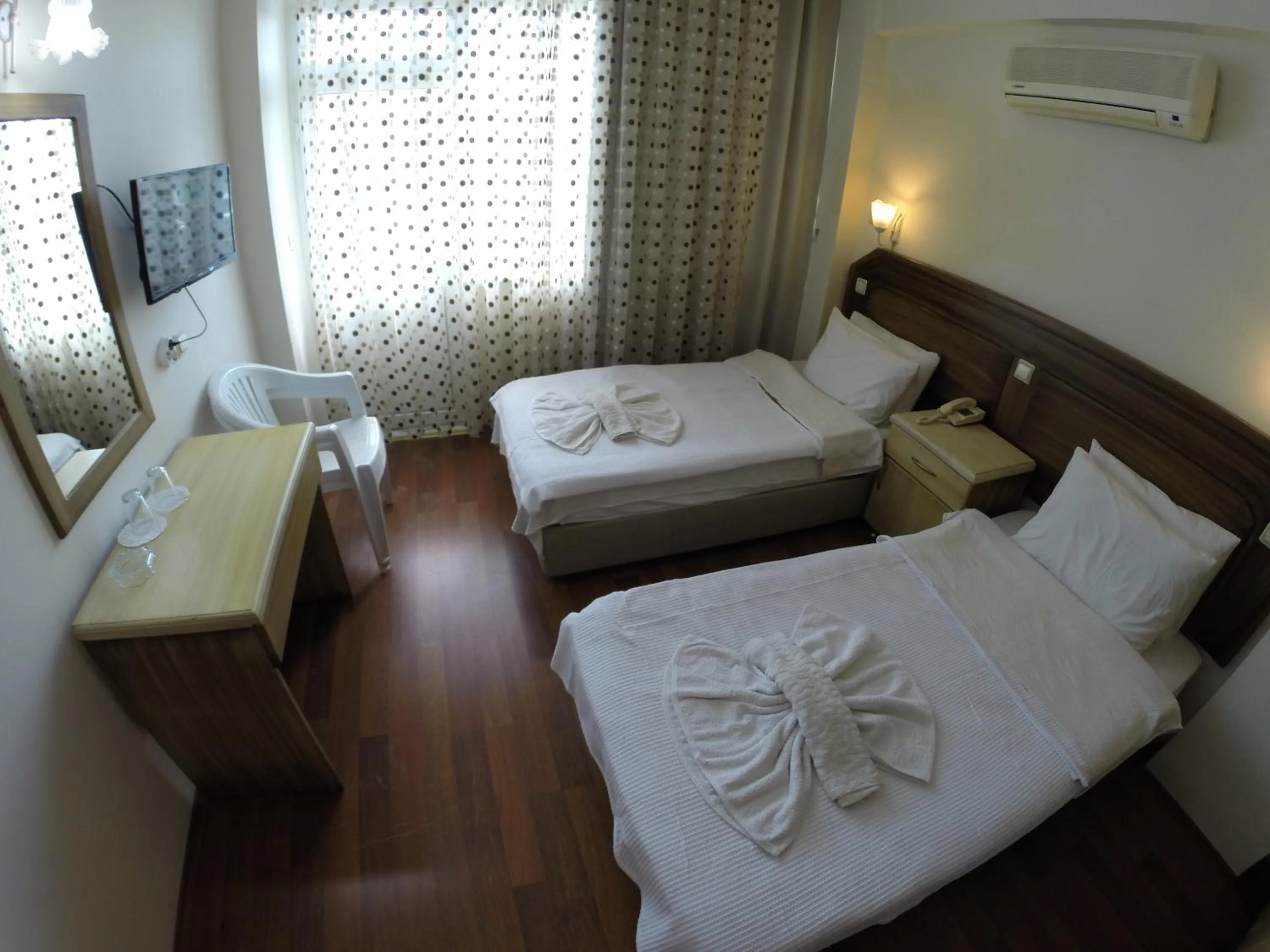 Photo of the whole room in Hotel Berlin