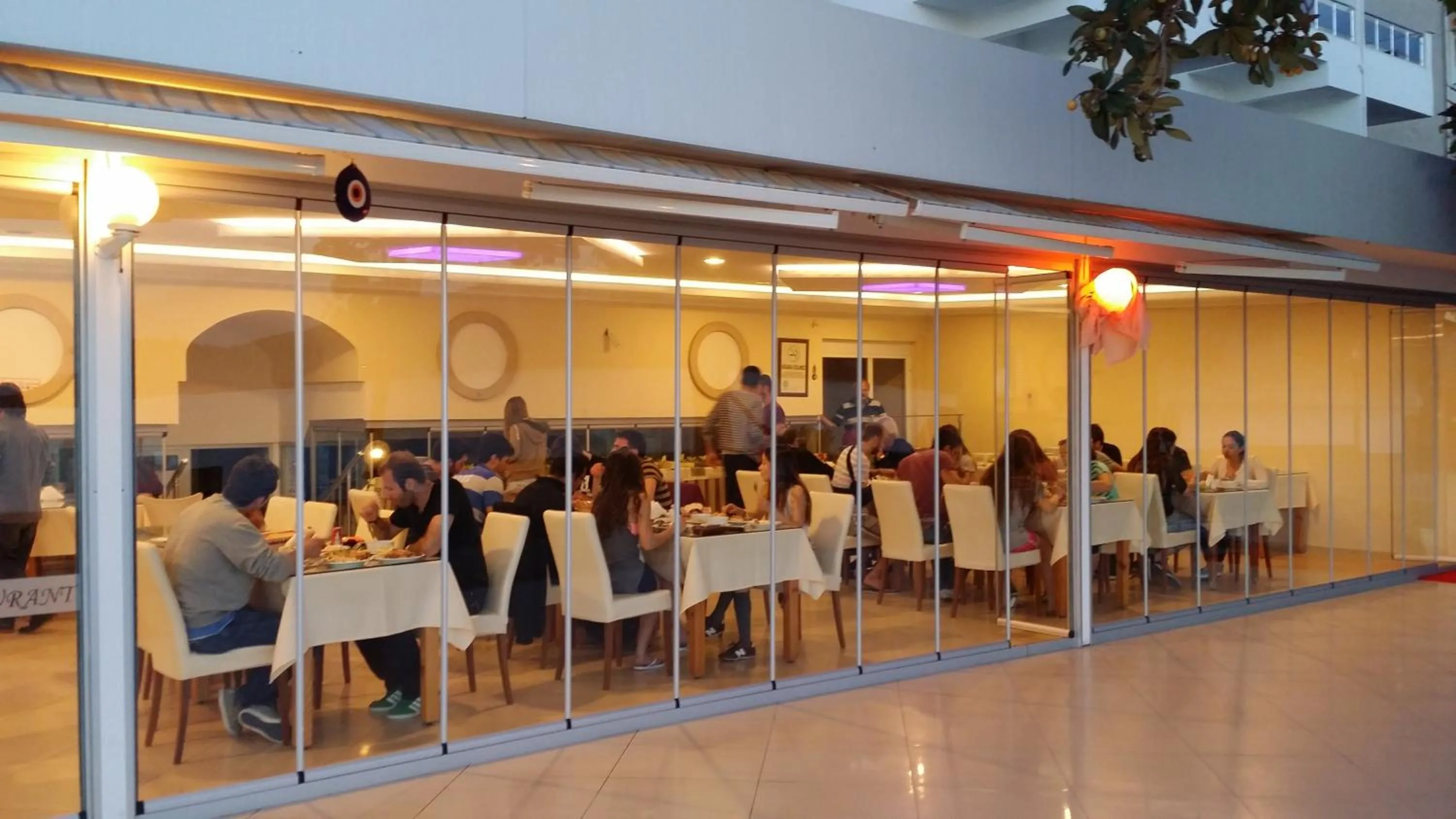 Food and drinks in Hotel Berlin