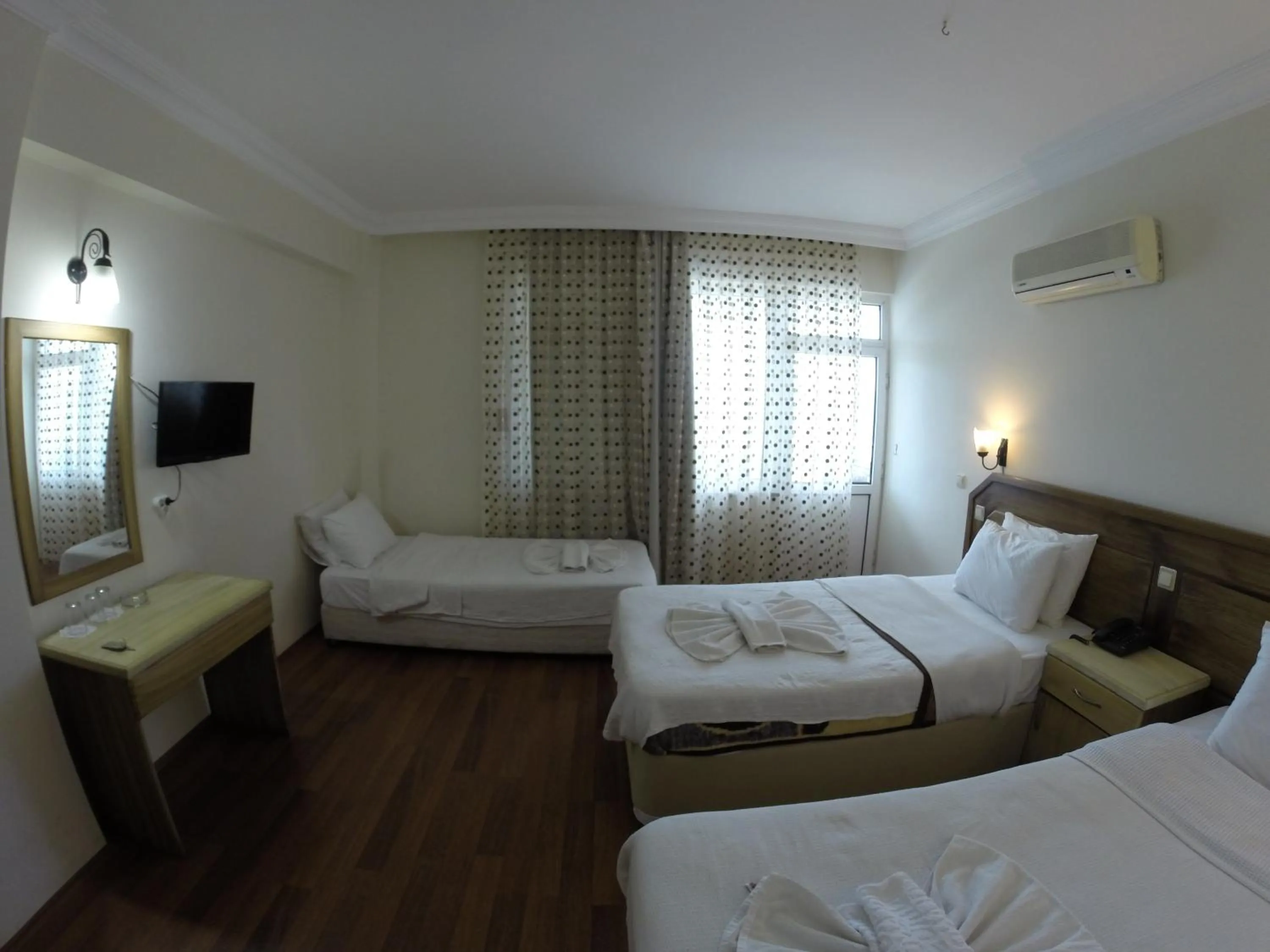 Photo of the whole room in Hotel Berlin