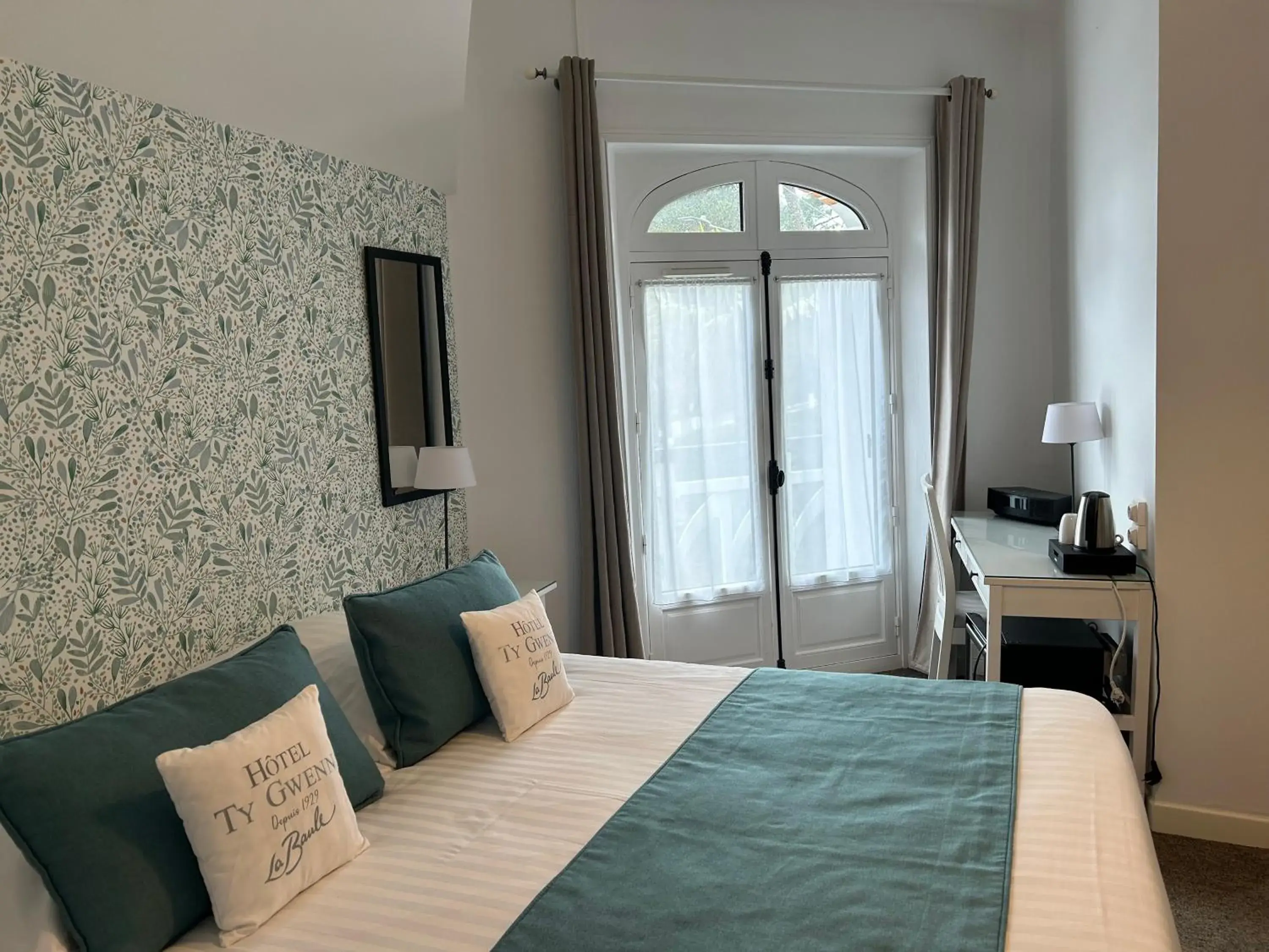 Comfort Double Room in Hotel Ty Gwenn La Baule Comfort Double Room in Hotel Ty Gwenn La Baule