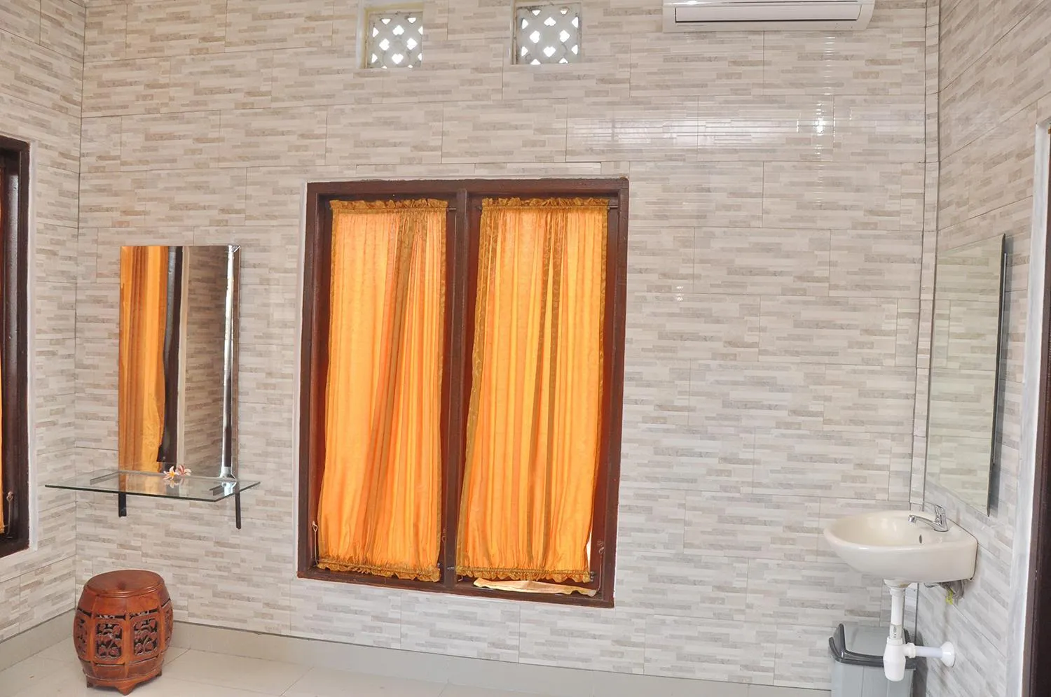 Bedroom in Astiti Guest House Salon and Spa