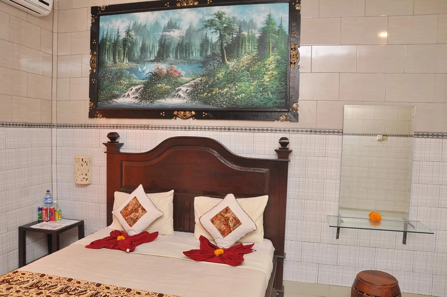 Bed in Astiti Guest House Salon and Spa