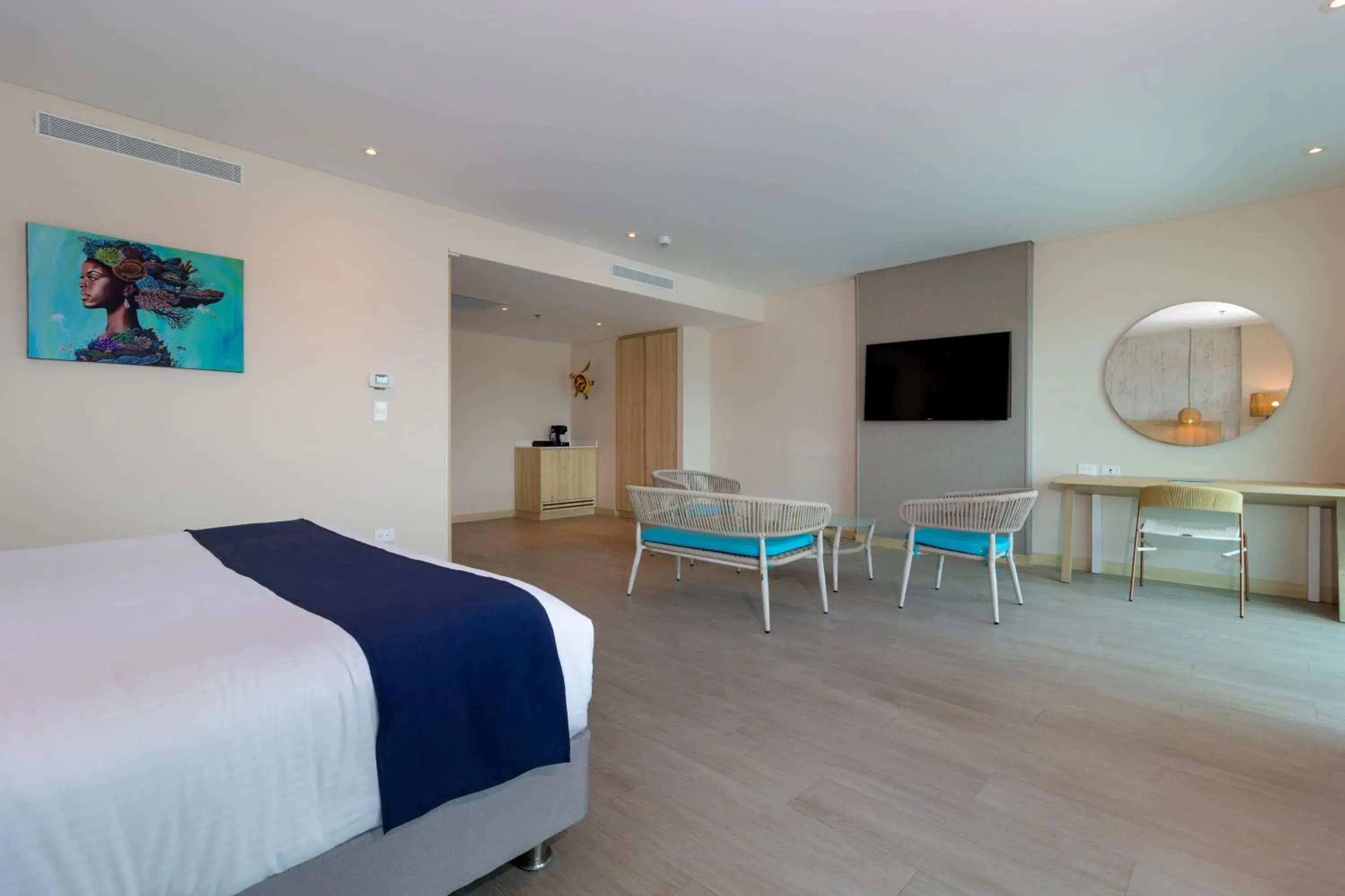 Deluxe Junior Suite in Aquamare Hotel Deluxe Junior Suite in Aquamare Hotel