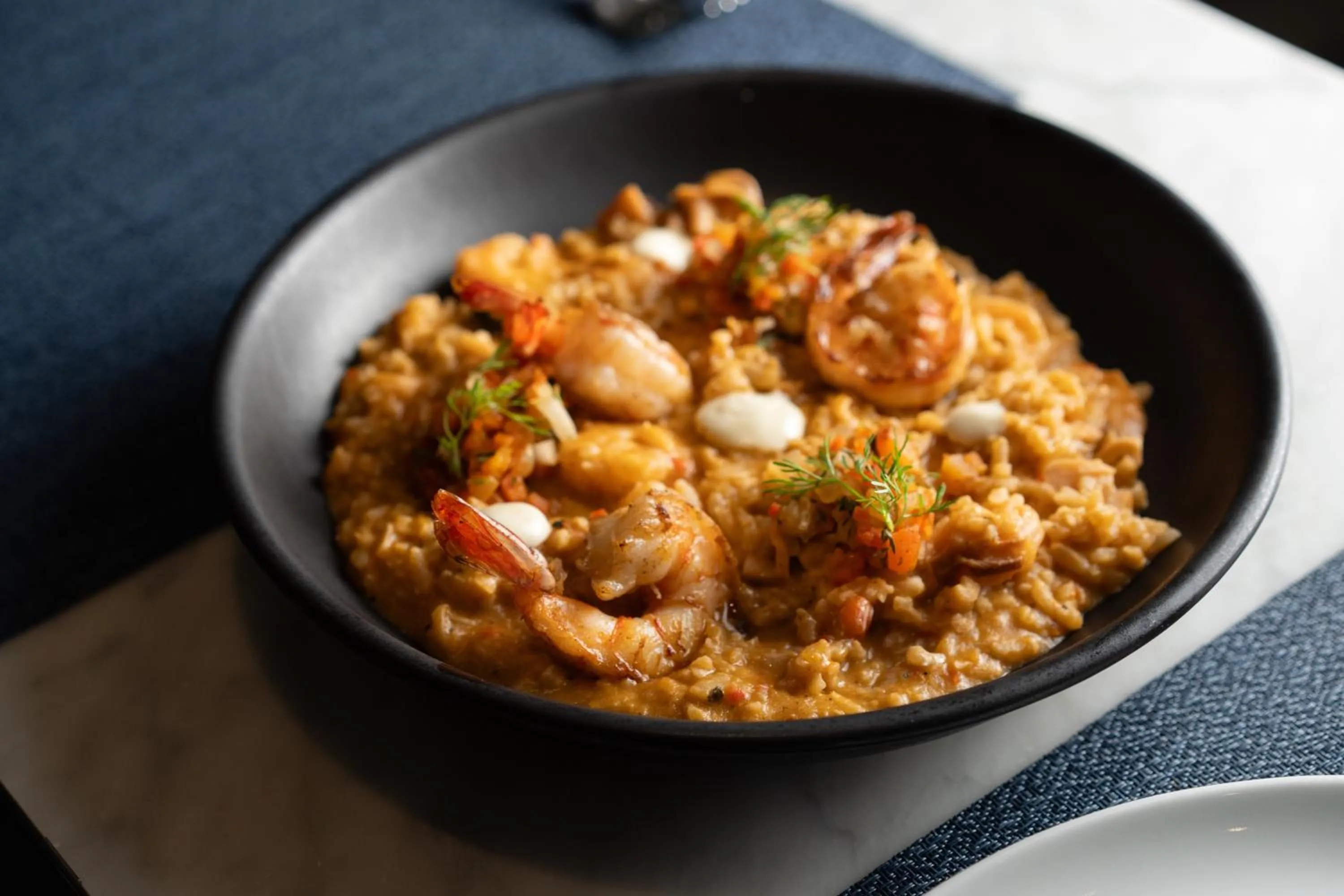 Food and drinks in Aquamare Hotel