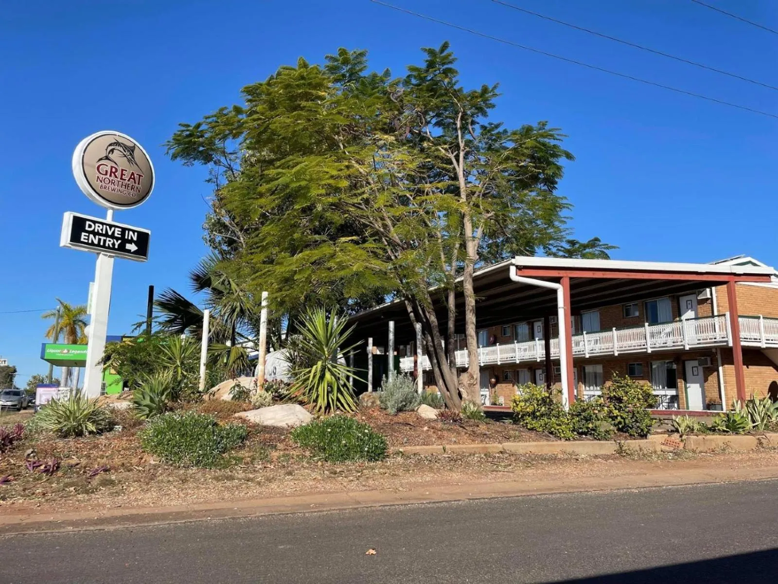 Property building in Grand Hotel Motel