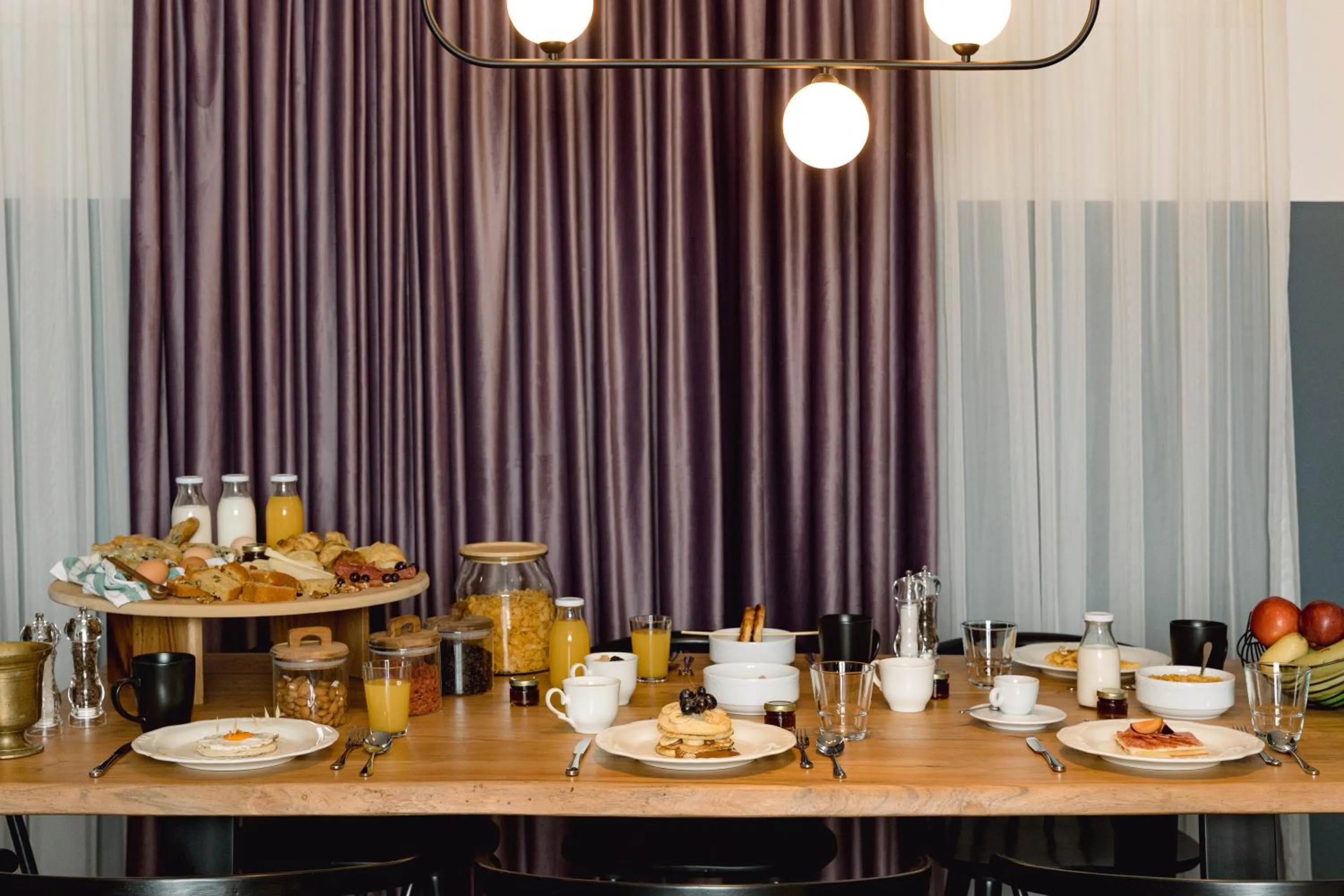 Buffet breakfast in NAIADES the residence ioannina castle