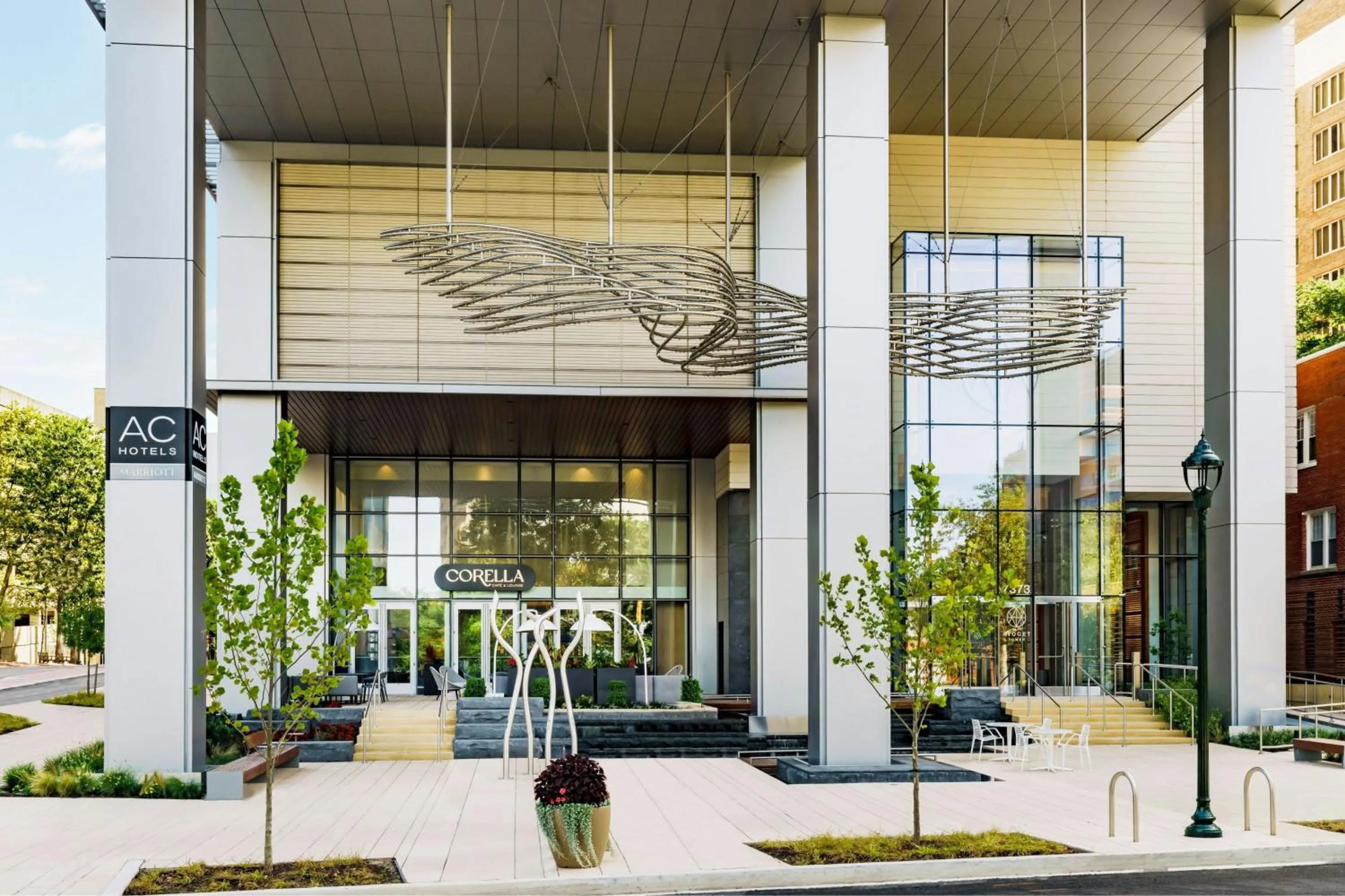 Restaurant/places to eat in AC Hotel by Marriott Bethesda Downtown