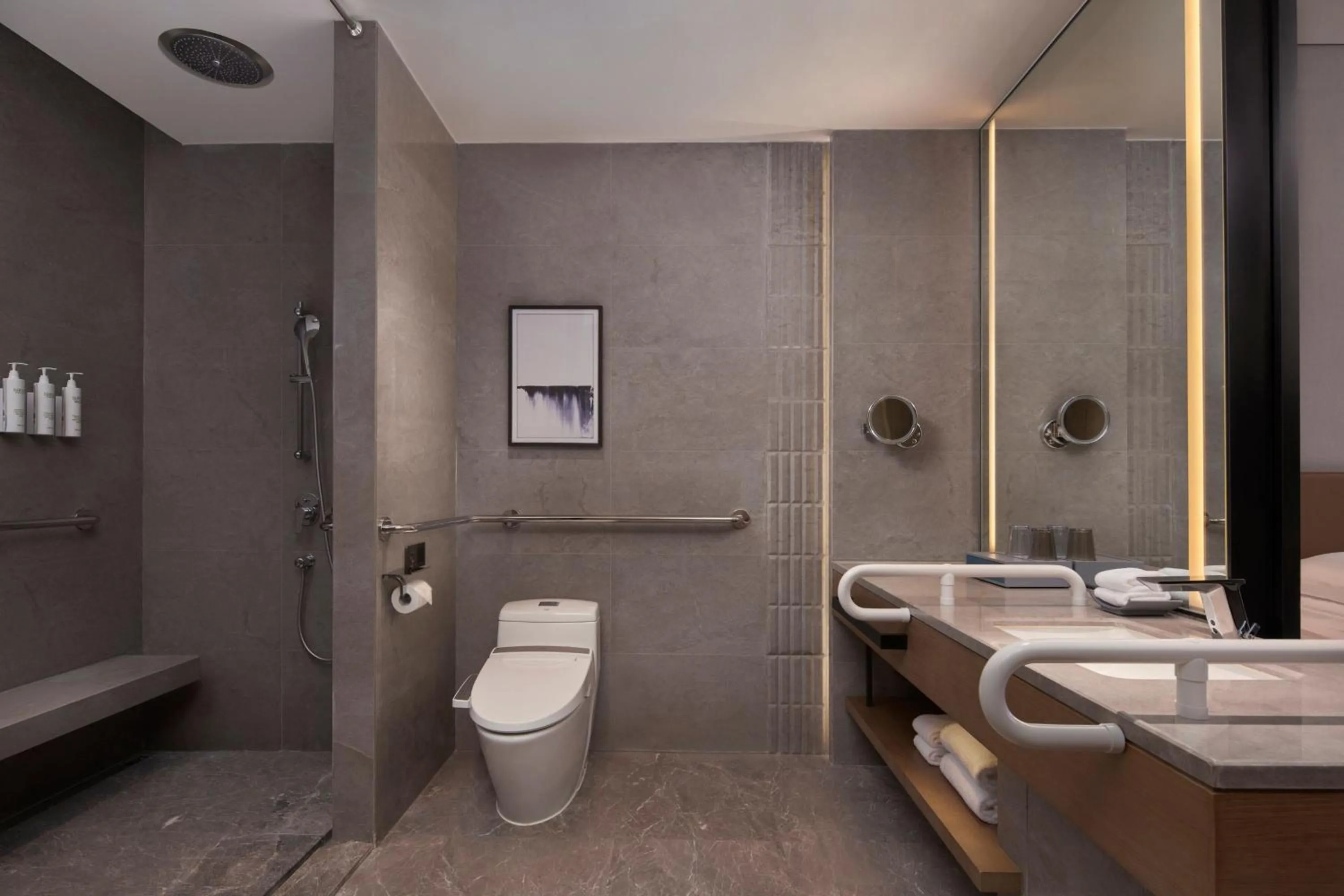 Bathroom in Courtyard by Marriott Wenzhou Yueqing