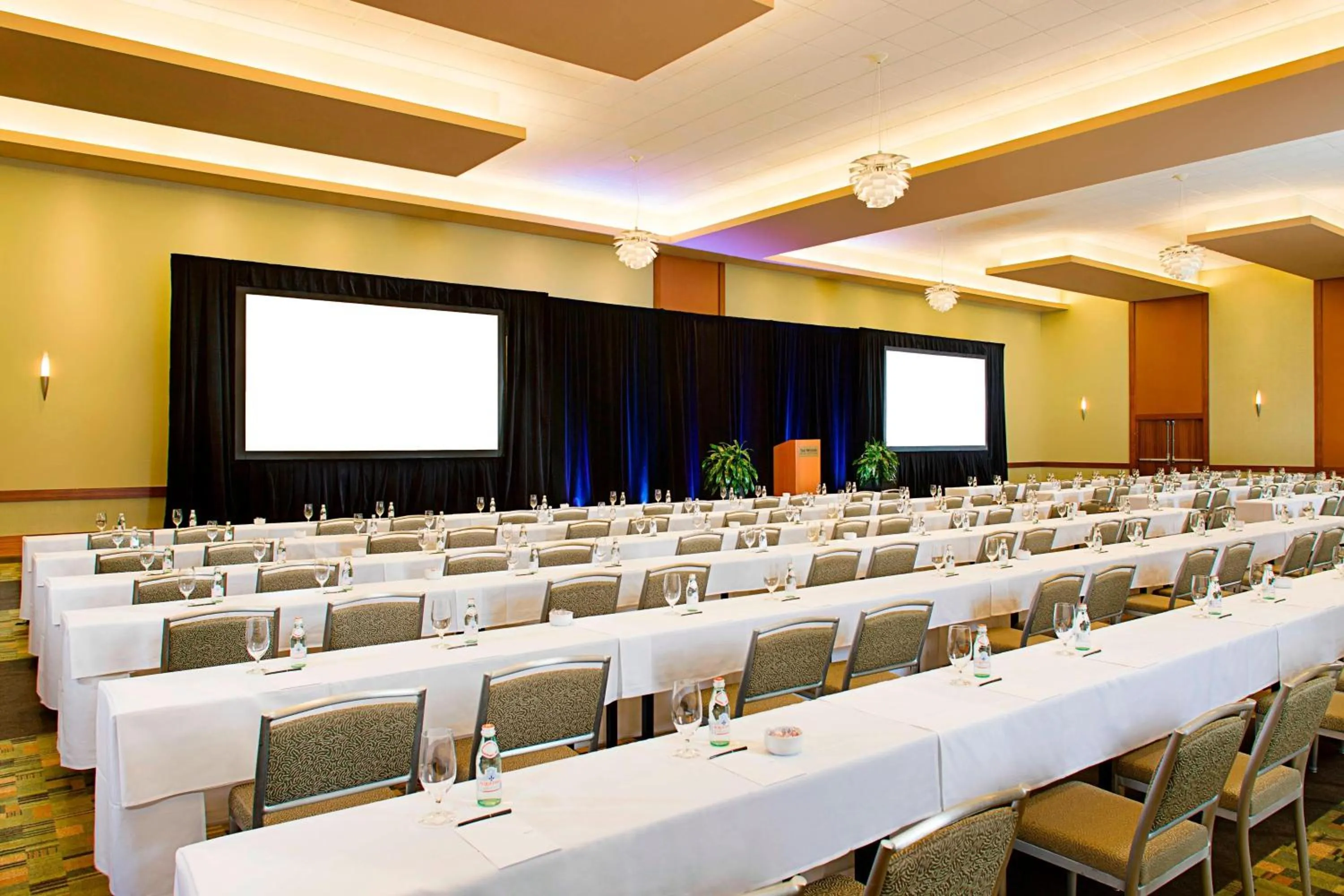 Meeting/conference room in The Westin Chicago North Shore