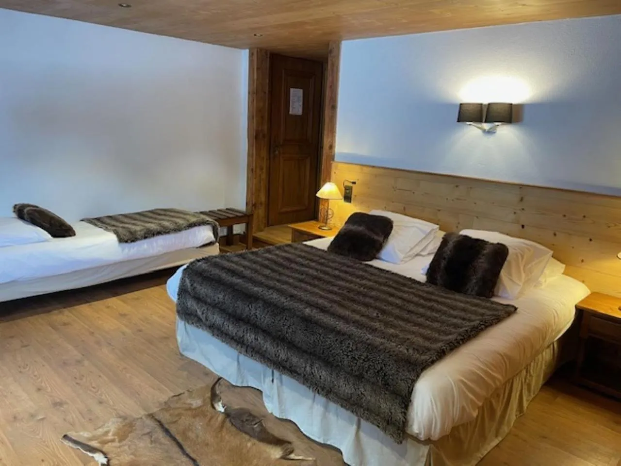 Bedroom, Bed in Les Chalets de la Serraz