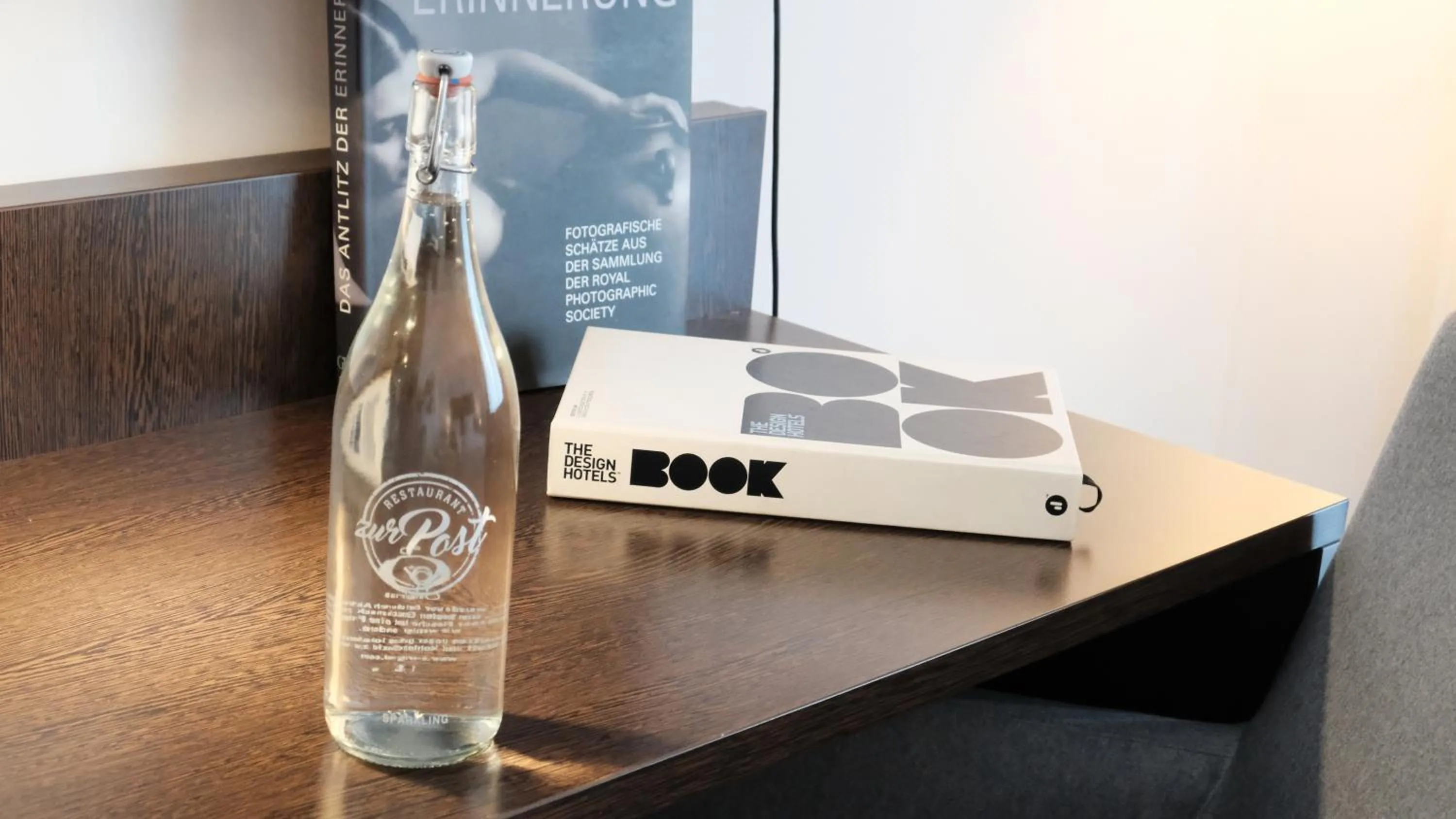 Photo of the whole room in Hotel Zur Post