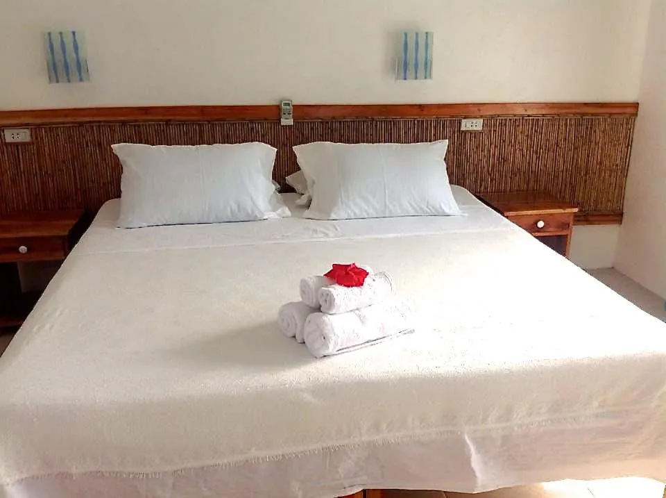 Bed in Lanterna Hotel Boracay