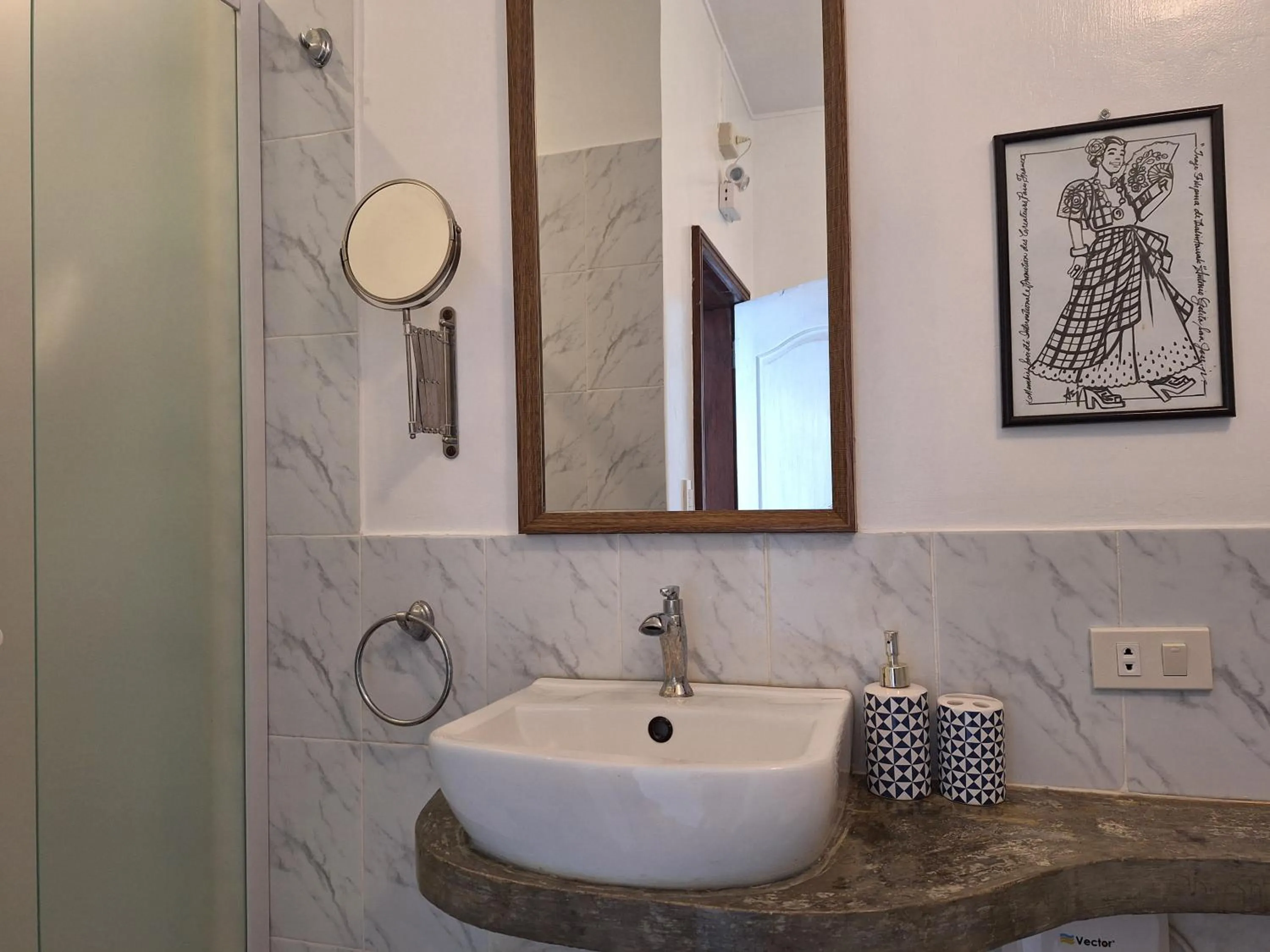 Bathroom in Lanterna Hotel Boracay