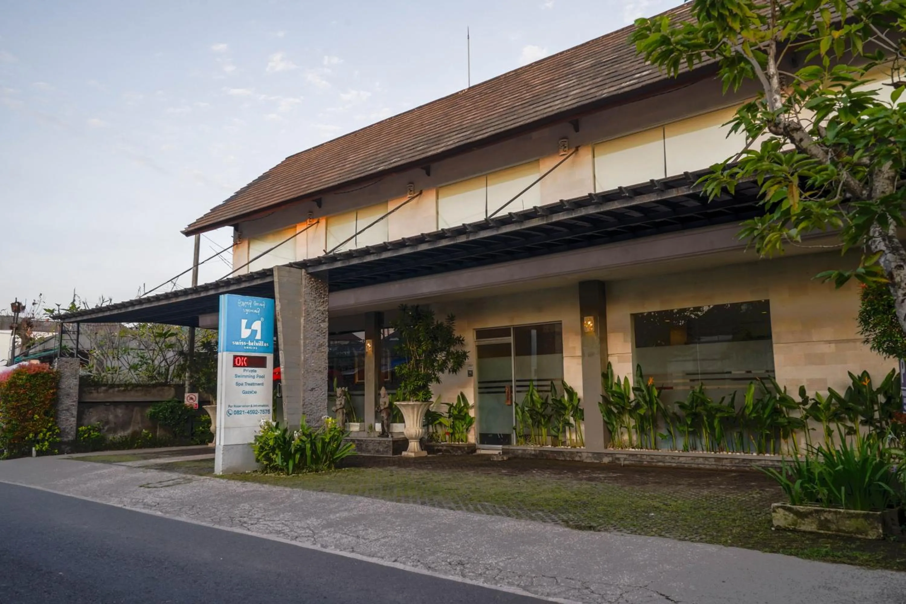 Property building in Swiss-Belvillas Umalas