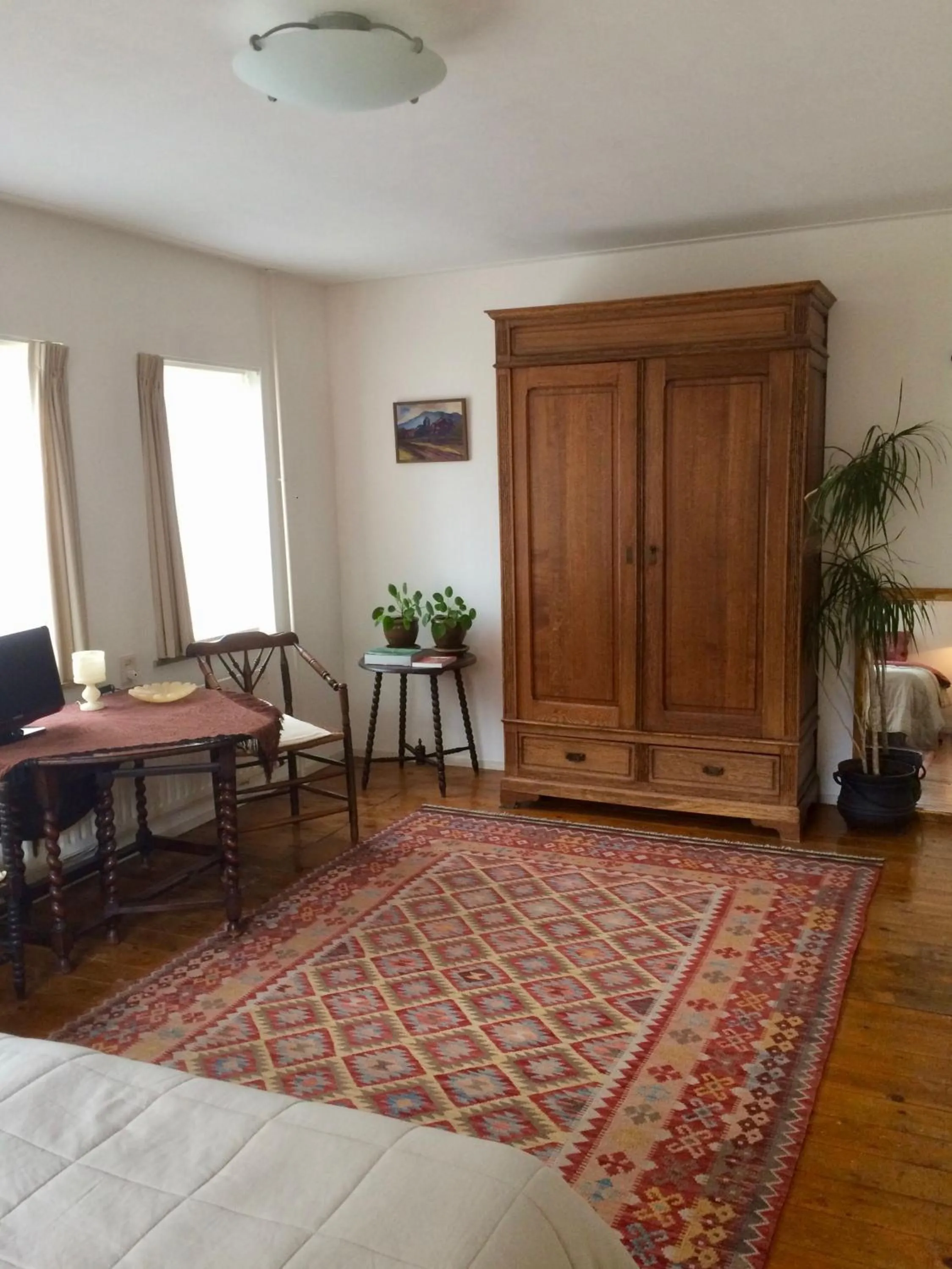 Photo of the whole room in Eikenburg B&B