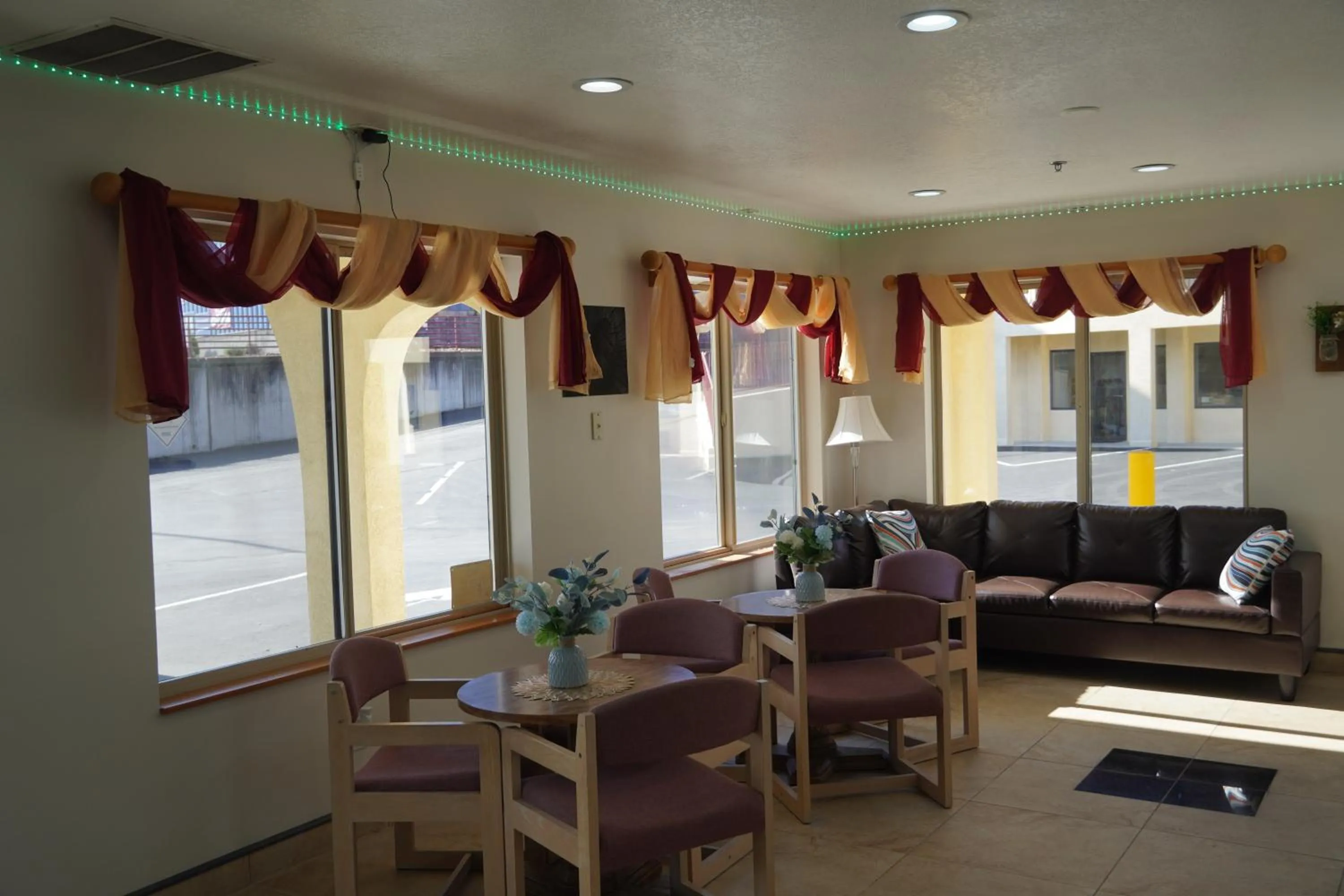 Lobby or reception in Timberland Inn & Suites