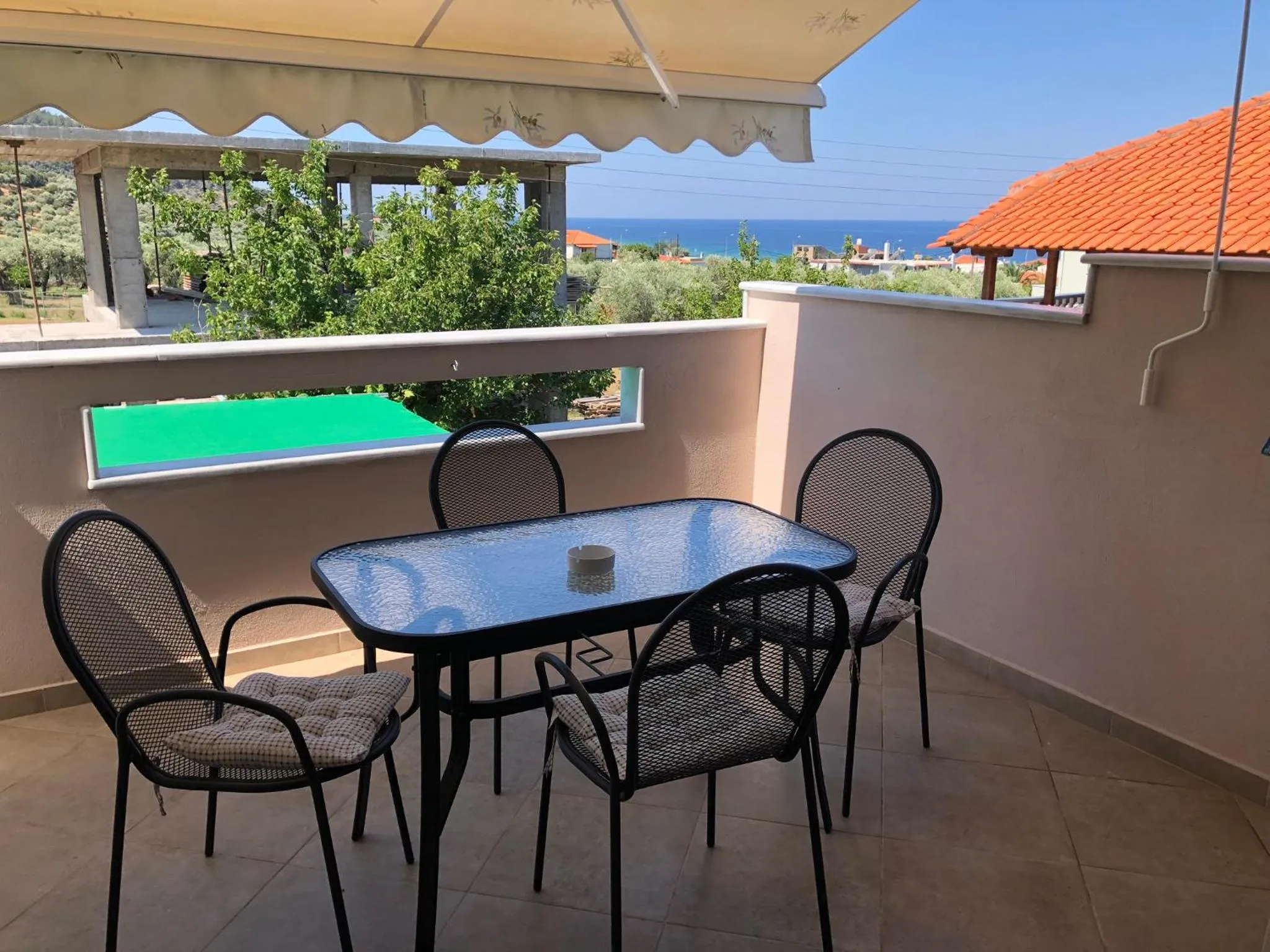 Balcony/Terrace in Villa Mary 1 & fresh!