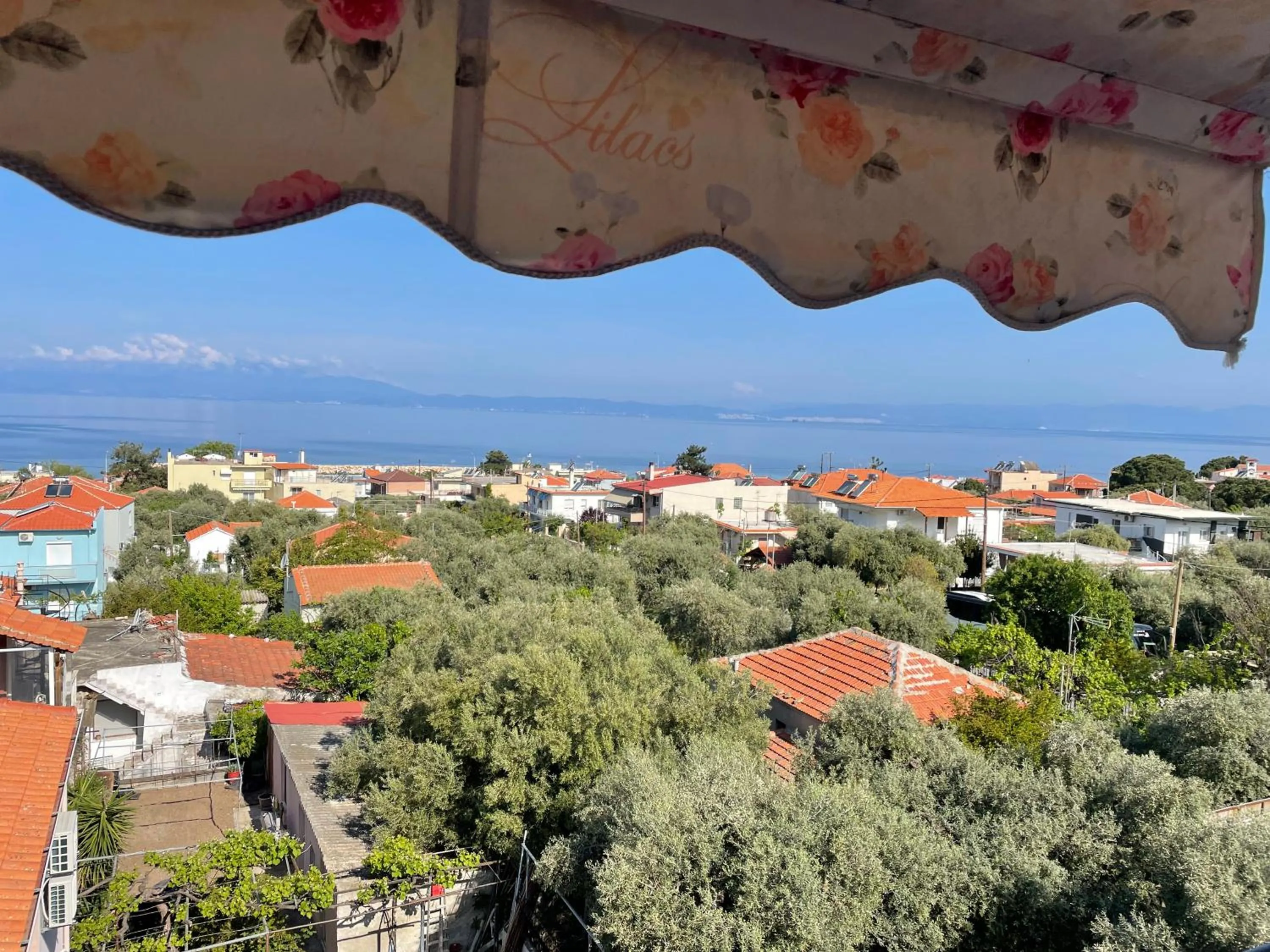 City view in Villa Mary 1 & fresh!