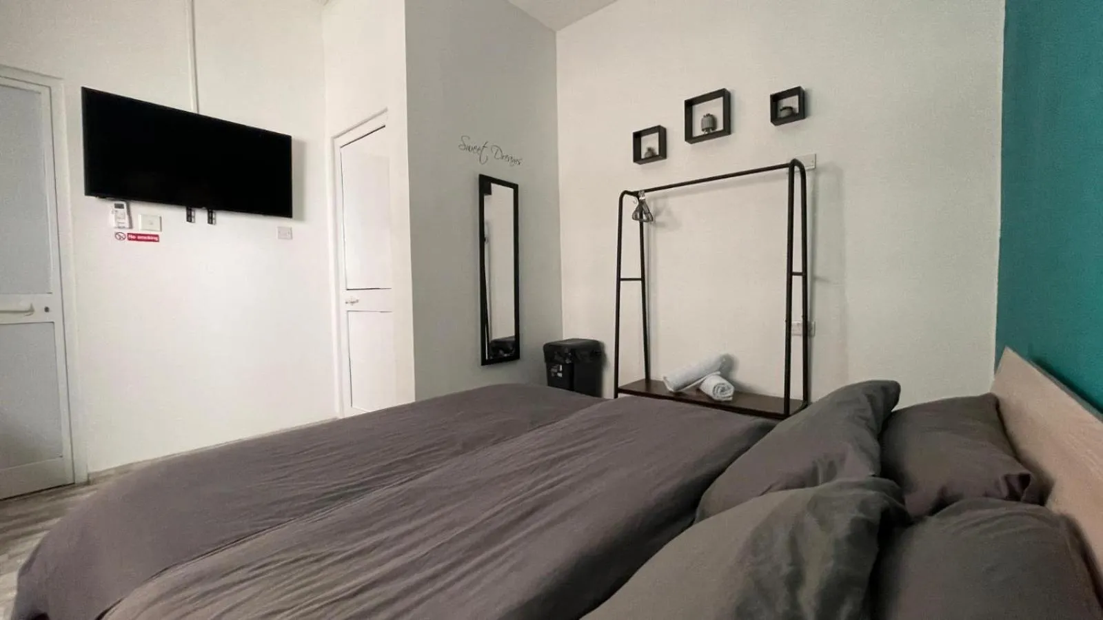 Bedroom in Bookarest Hostel Malta