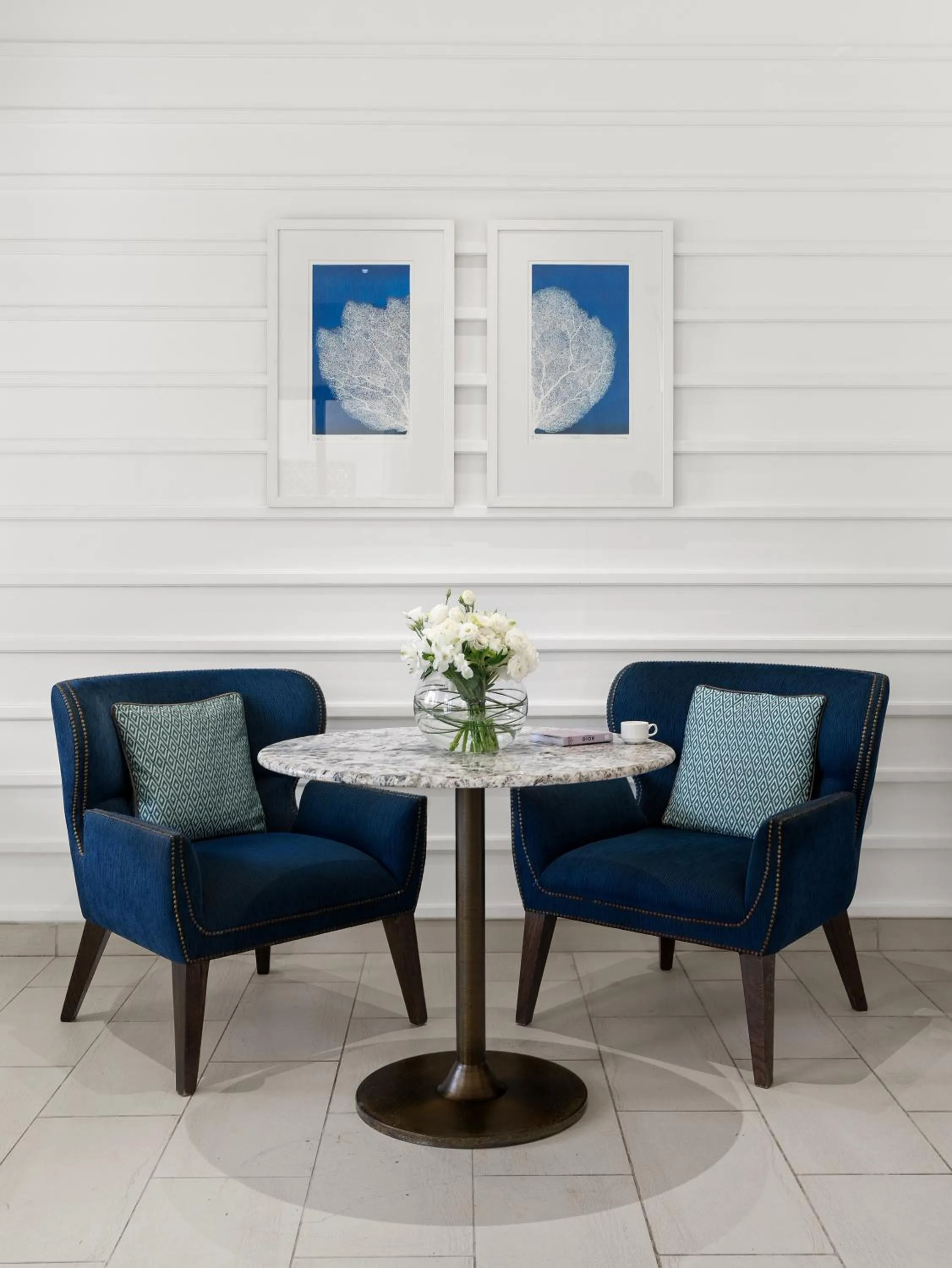 Living room in Hilton Ras Al Khaimah Beach Resort