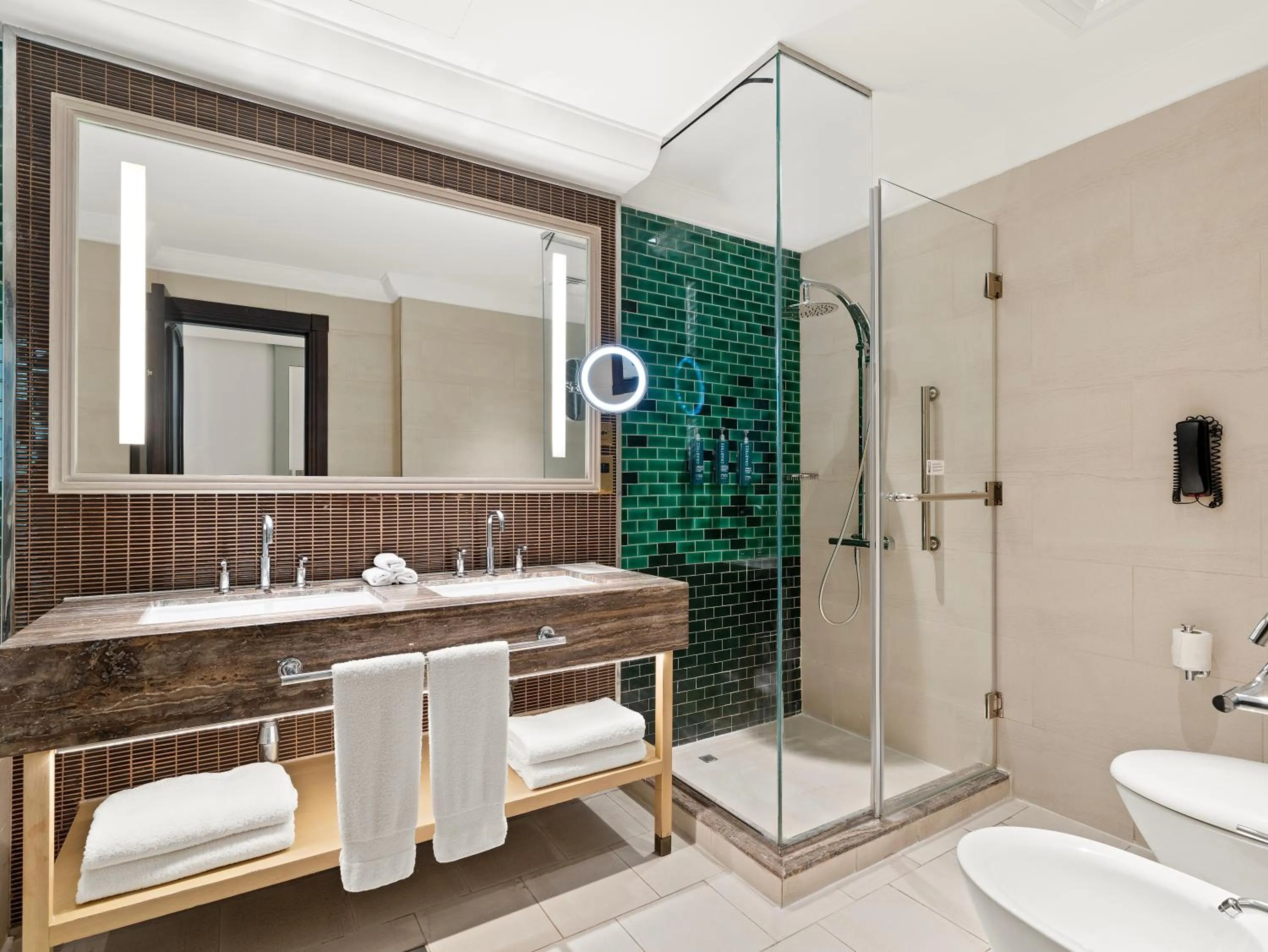 Shower in Hilton Ras Al Khaimah Beach Resort