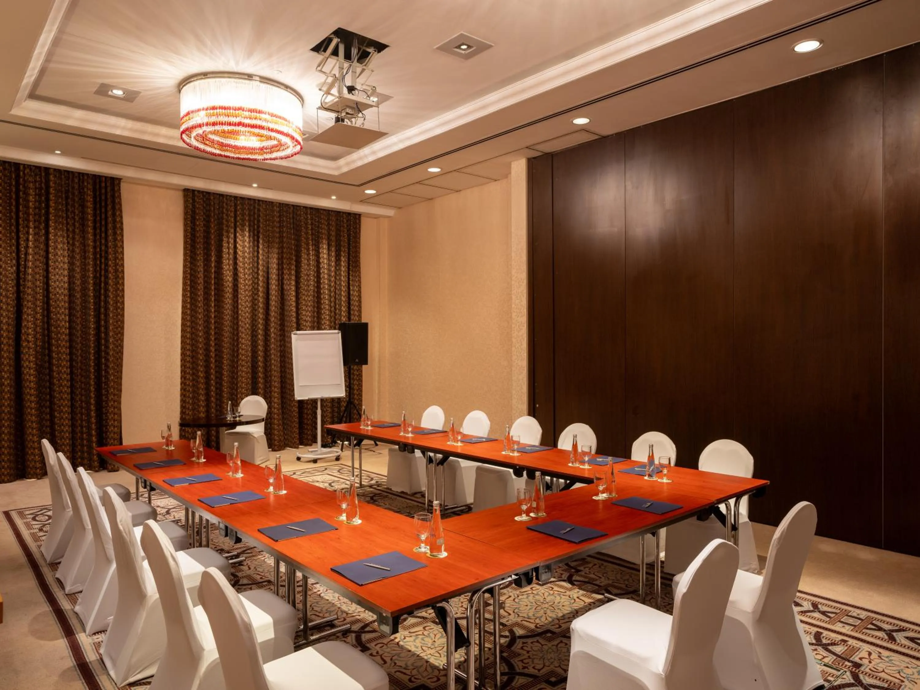 Meeting/conference room in Hilton Ras Al Khaimah Beach Resort