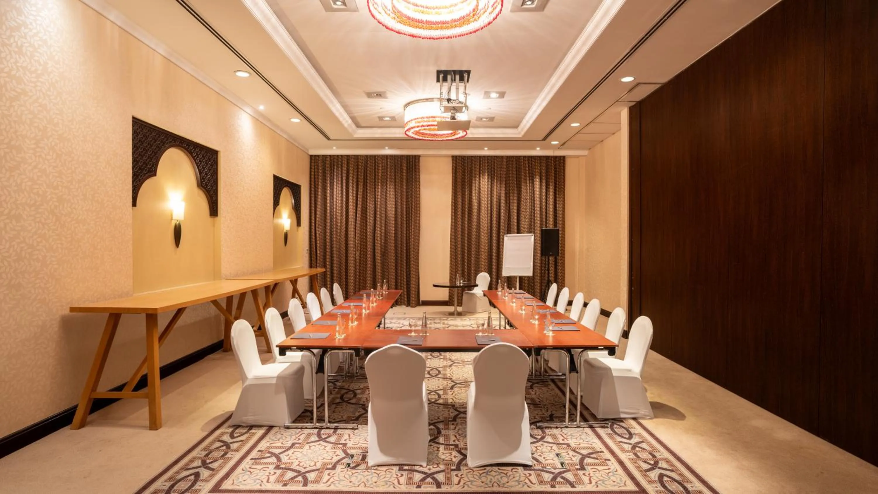 Meeting/conference room in Hilton Ras Al Khaimah Beach Resort