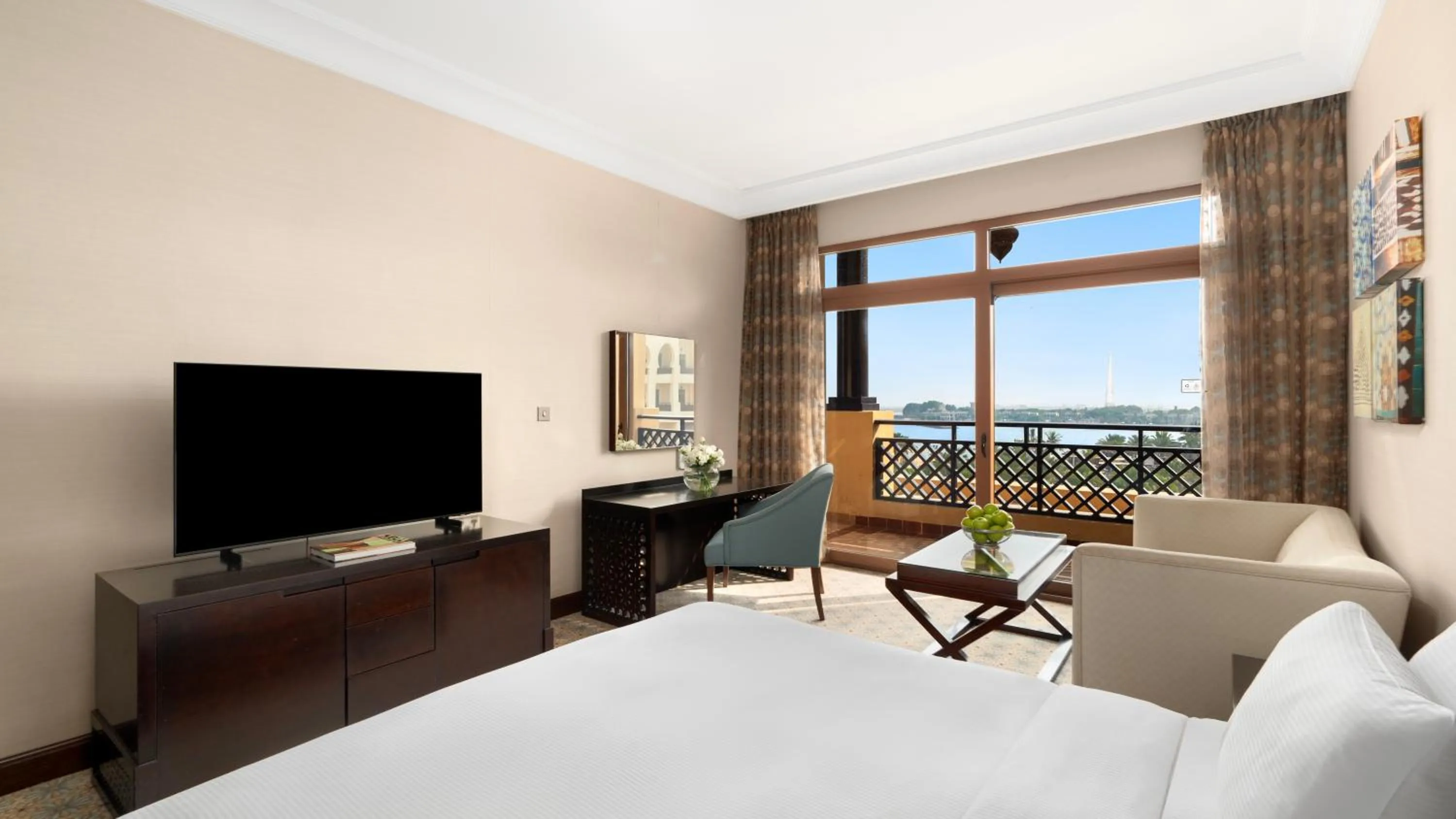 Photo of the whole room, Bed in Hilton Ras Al Khaimah Beach Resort